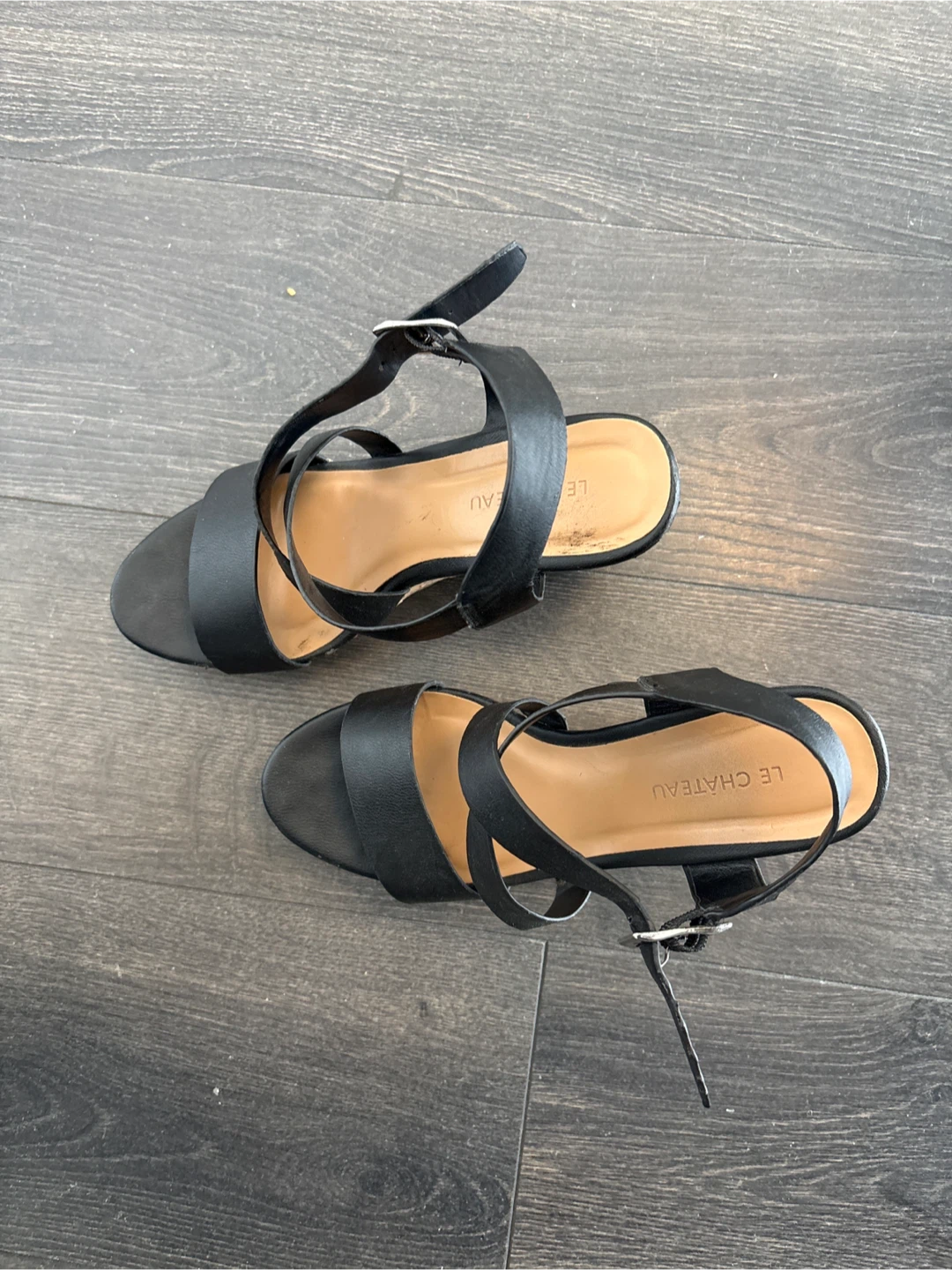 Le Chateau Black Wedge Sandals - Size 7 - photo 2