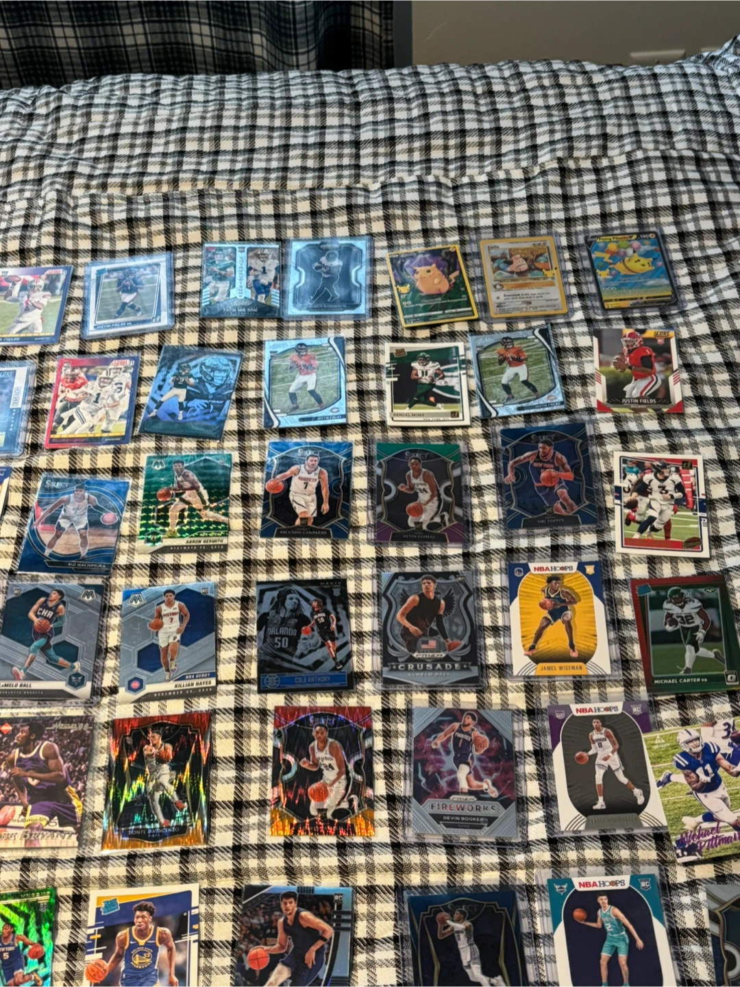 Assorted Trading Cards Bundle - photo 4