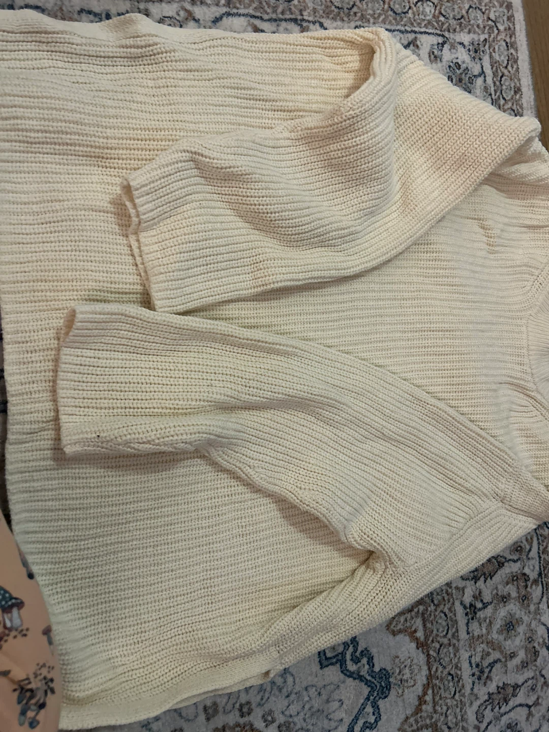 H&M Cream Knit Sweater - Size M - photo 2