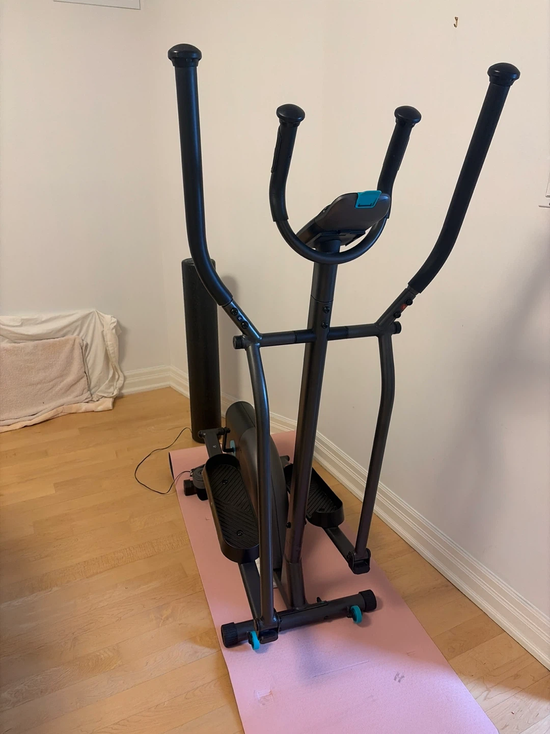 Domyos Elliptical Machine