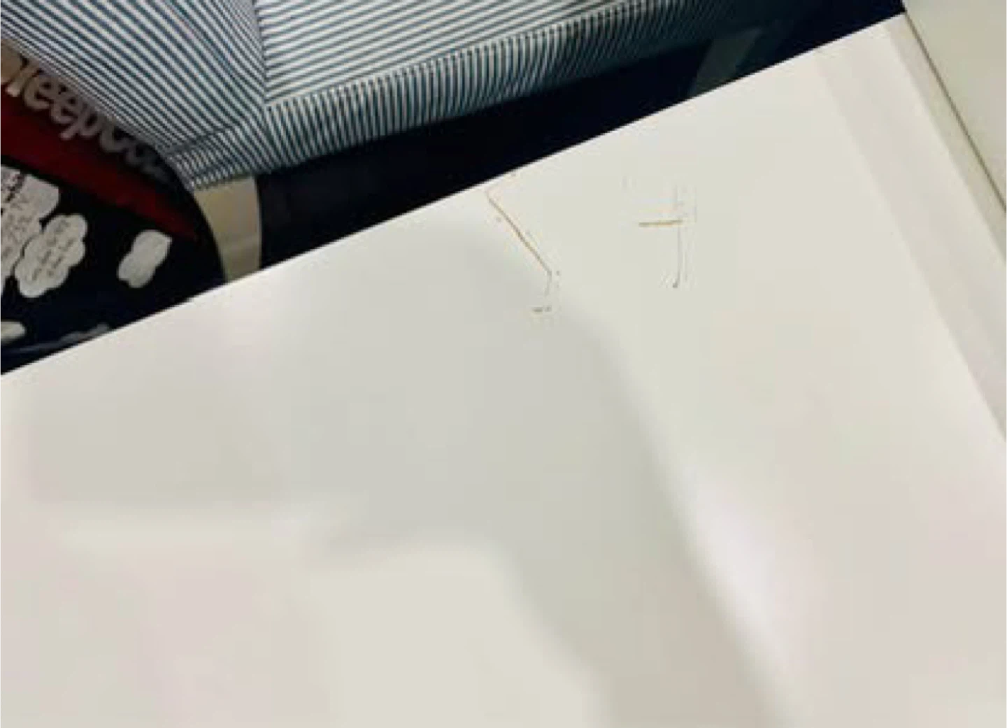 IKEA Malm Desk - photo 3