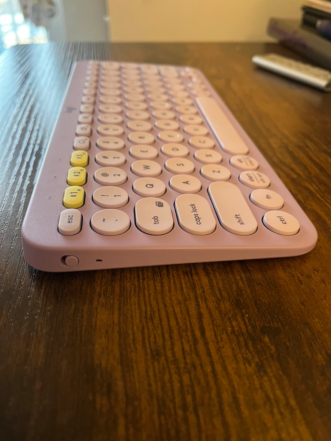 Logitech K380 Keyboard - Lavender Lemonade - photo 2