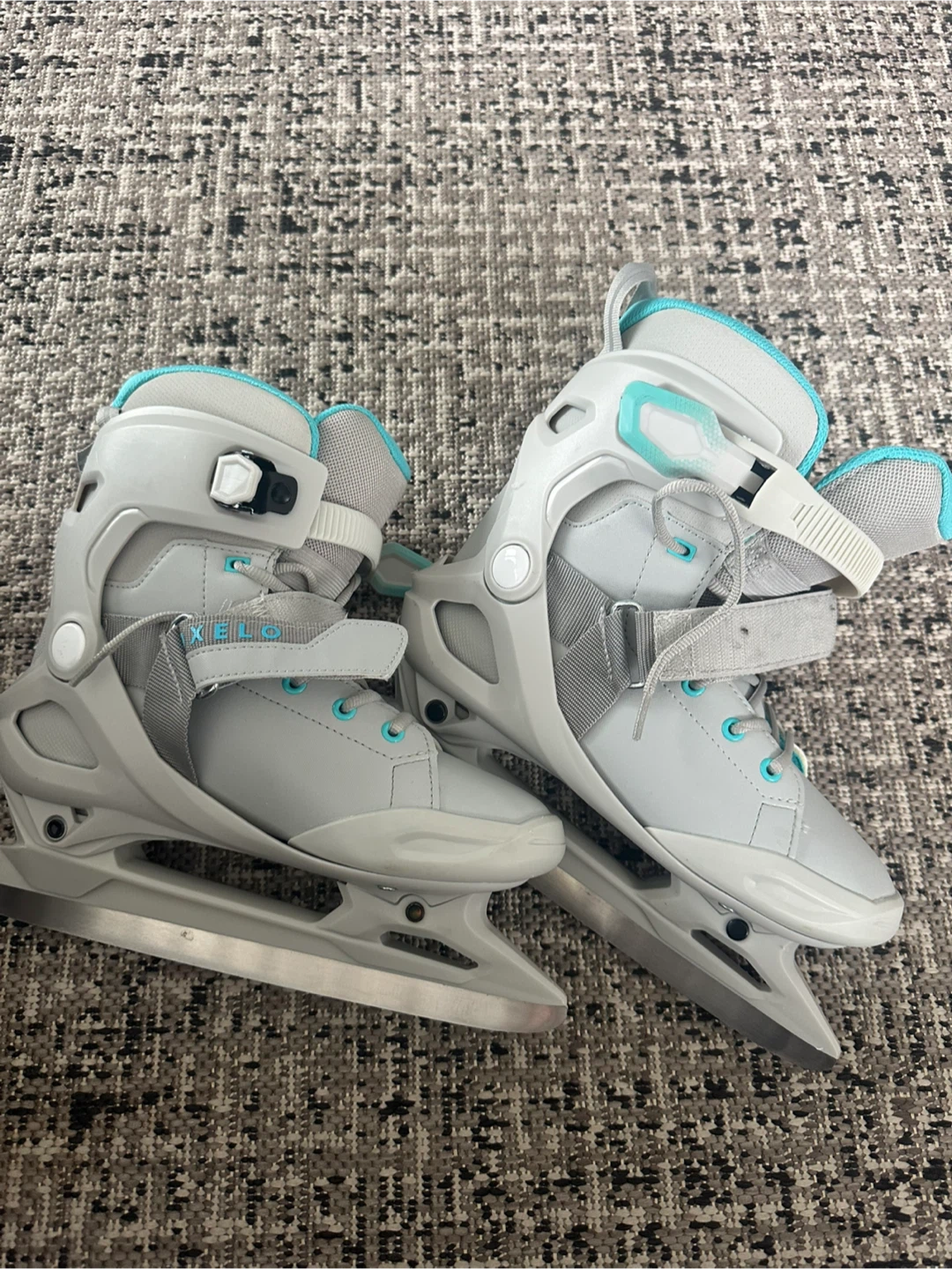 Oxelo Ice Skates - Size 8