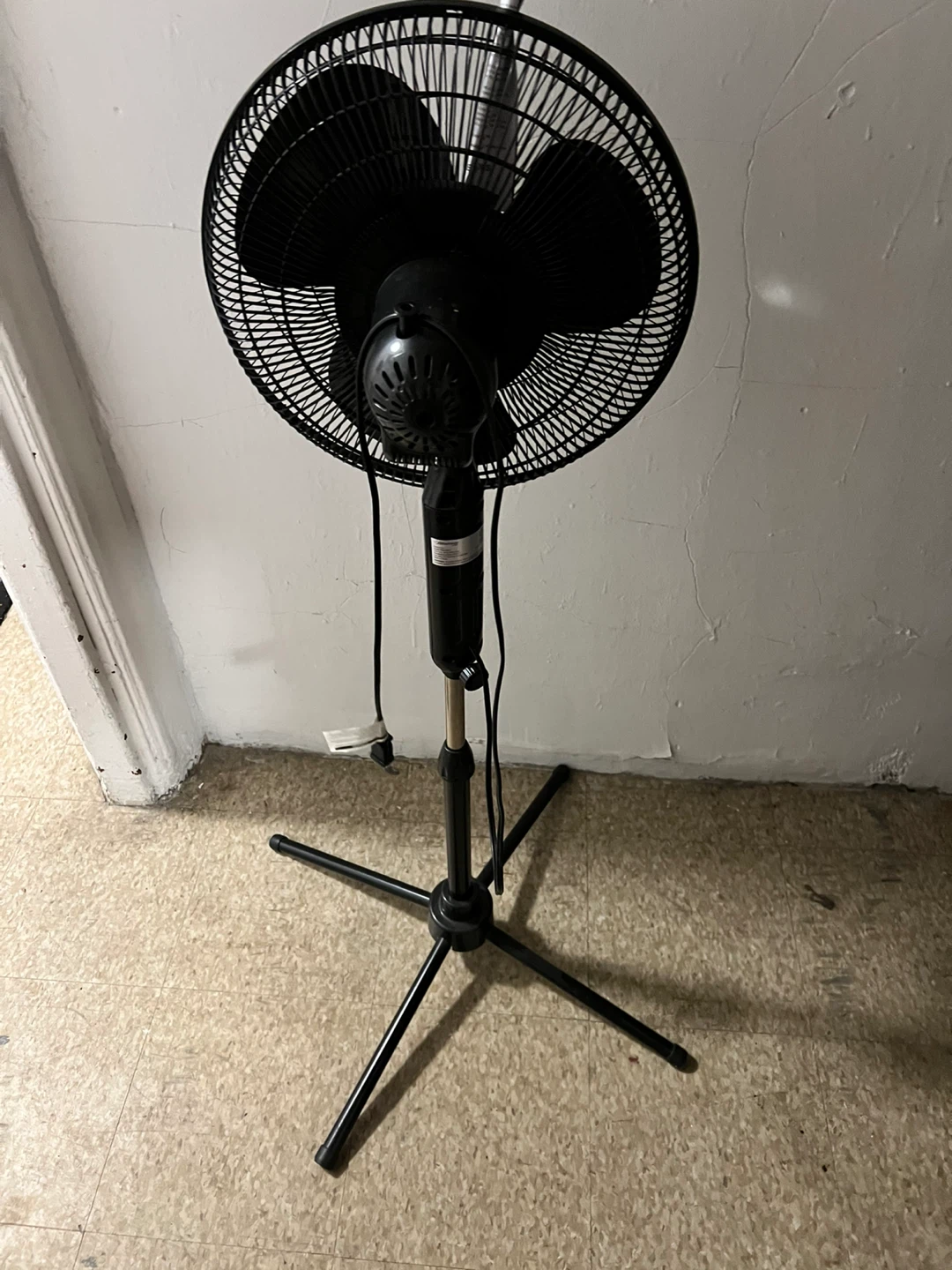 Windmaster Stand Fan - Black - photo 2