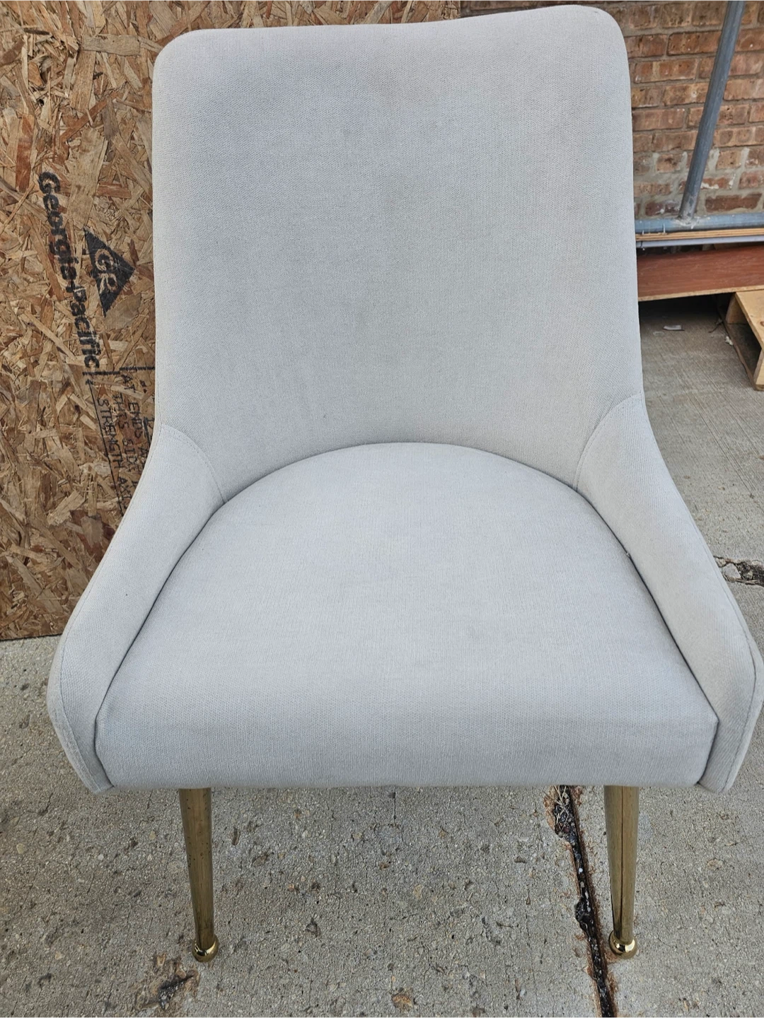 New 2 Elegant Accent Chair - Light Gray with Gold Legs