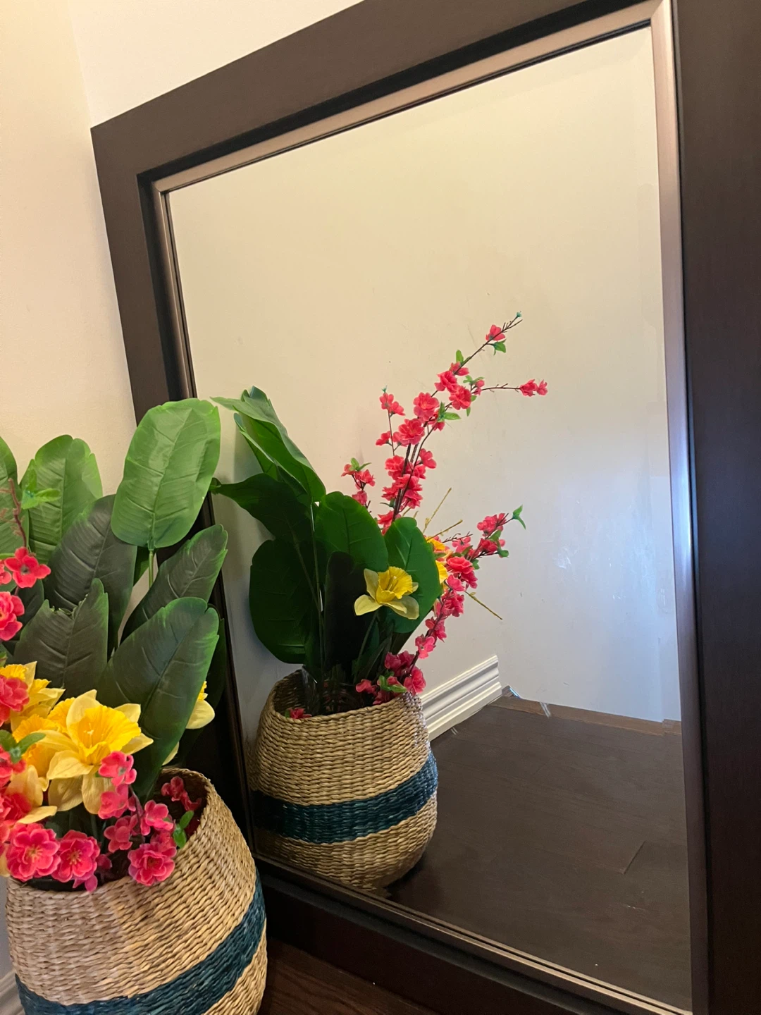 Framed Wall Mirror measurement  34x44 inches