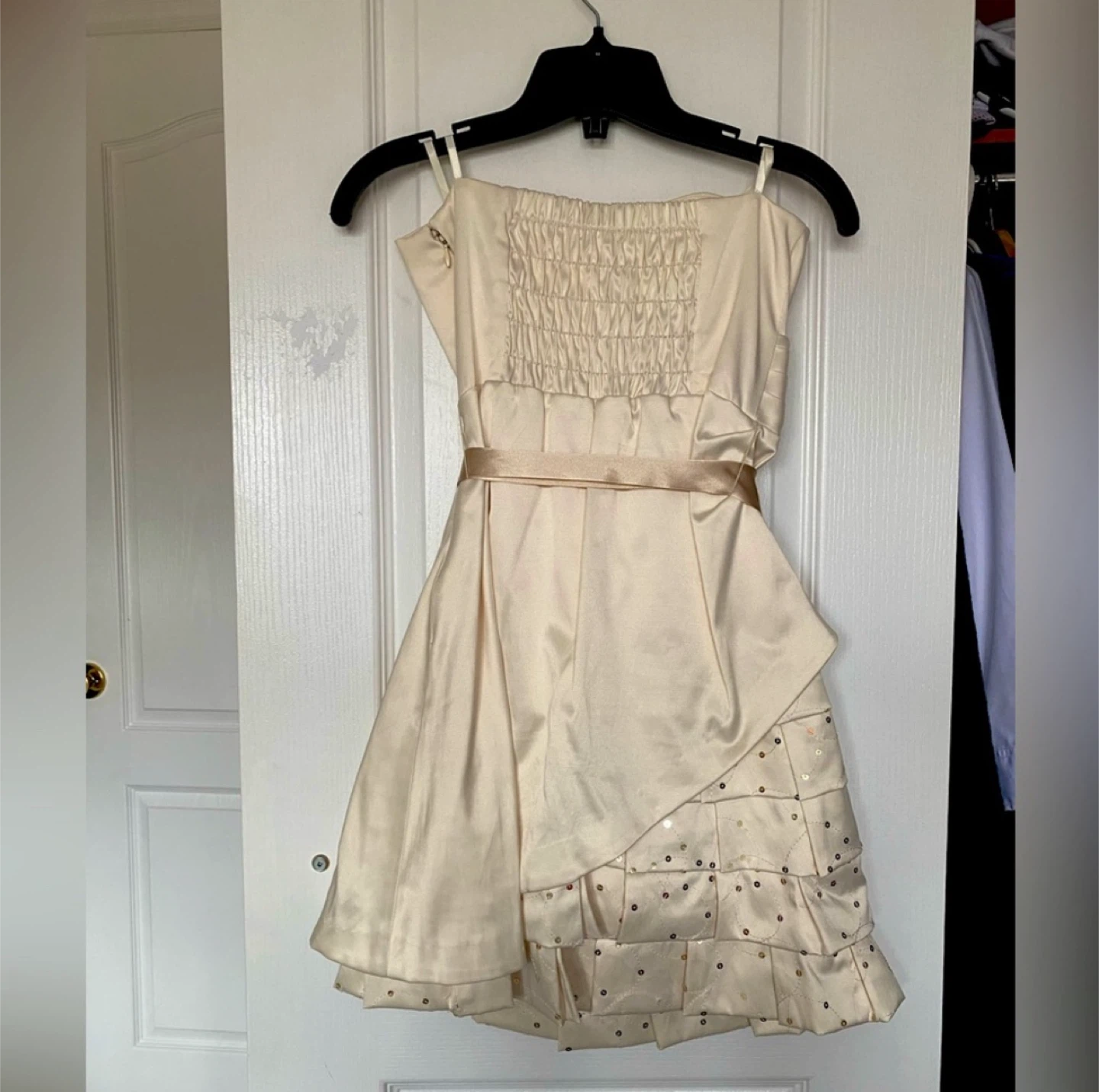 Le Chateau Formal Dress (Size S, Like-New, Made in Canada) - photo 3