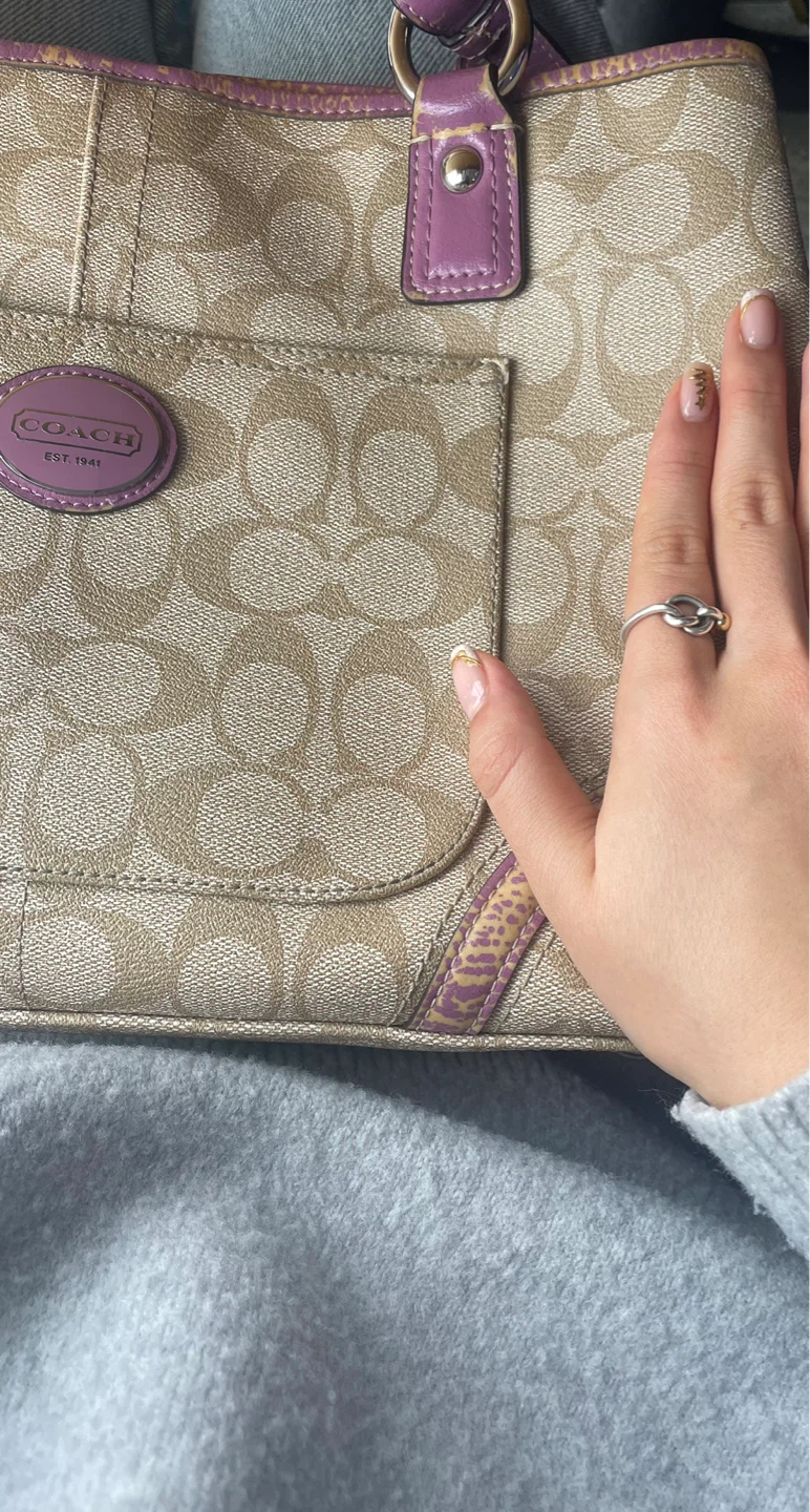 Coach Signature Vintage Tote Bag - photo 2