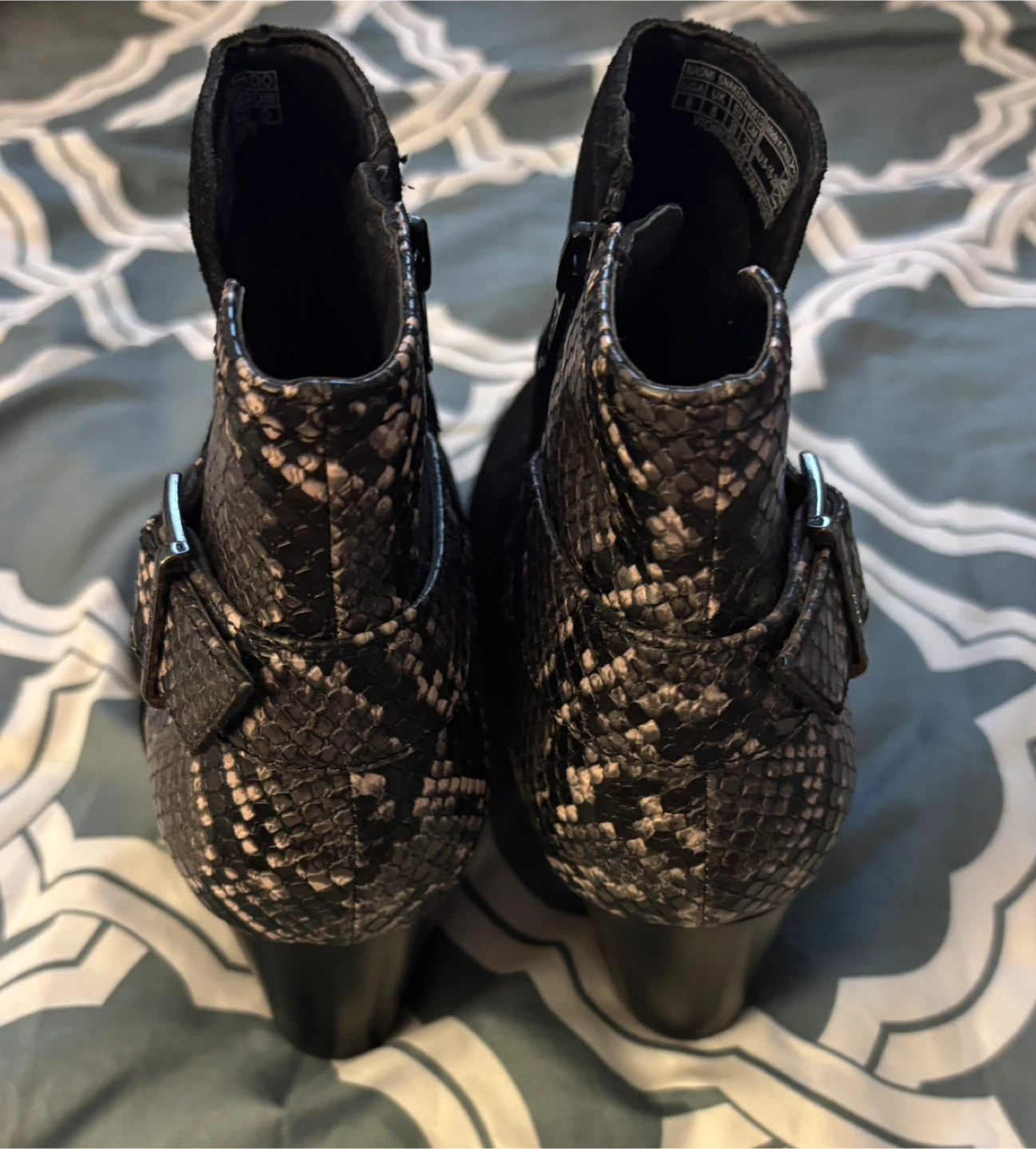 Vionic Black Ankle Boots, Size 8 - photo 3