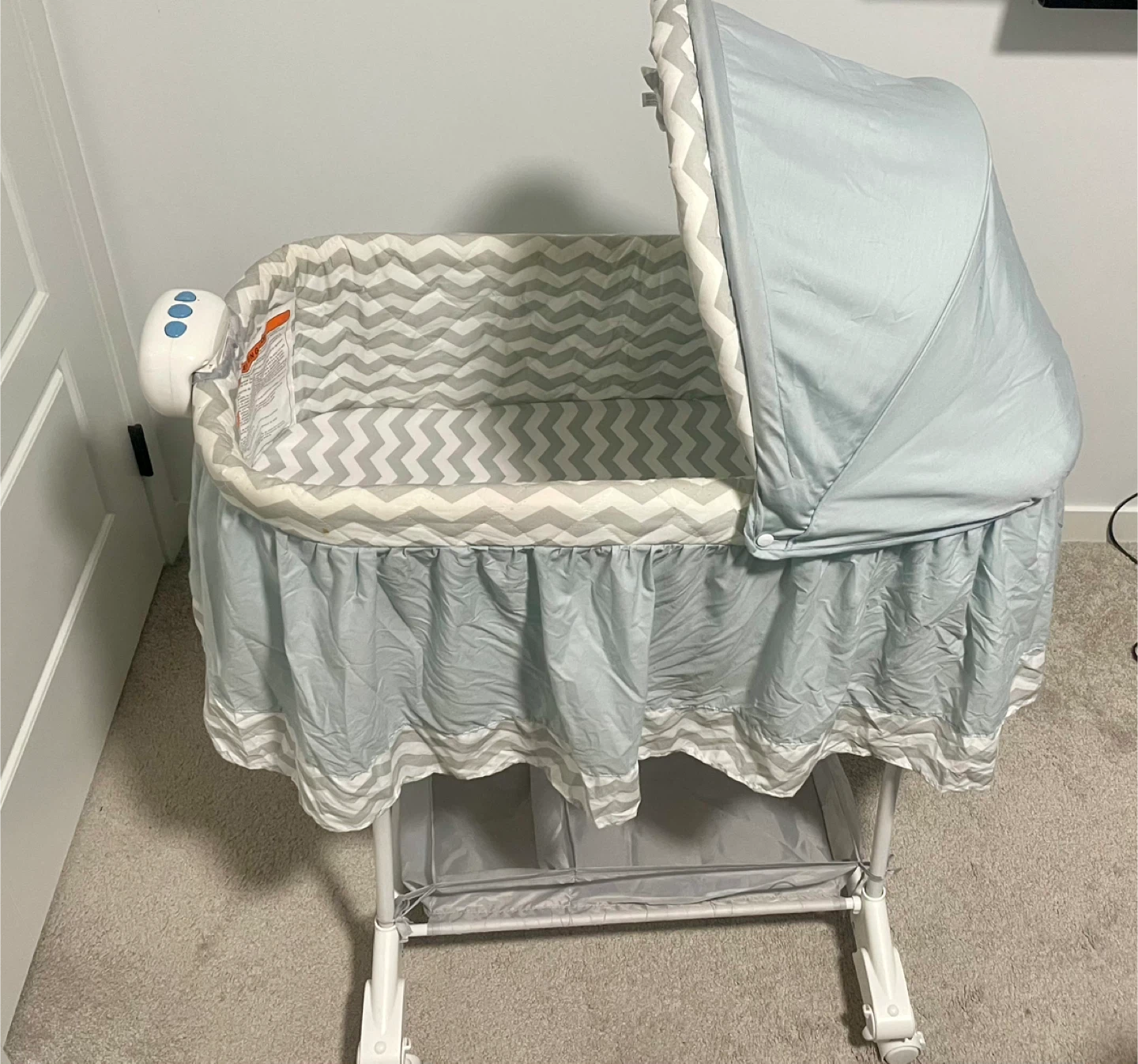 Bily Bassinet Petit Lit - Like New! - photo 2