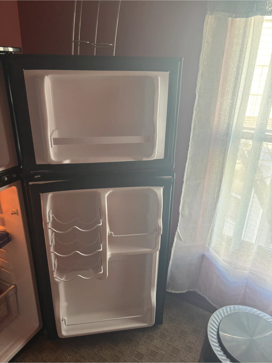 Magic Chef Mini Fridge - Black - photo 3