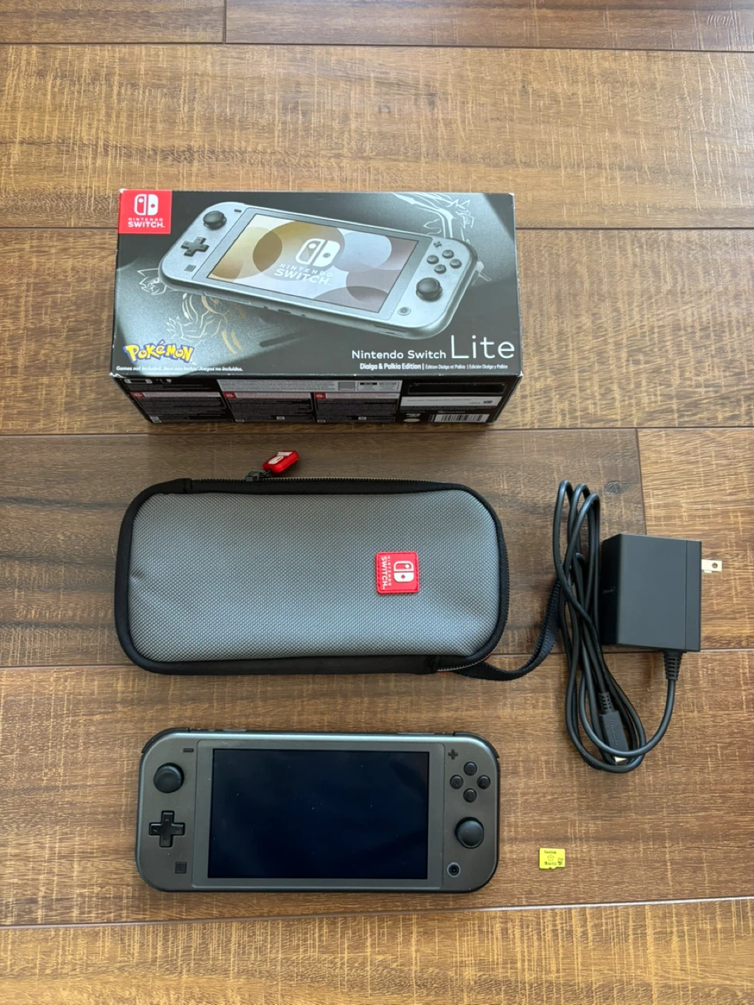 Nintendo Switch Lite Dialga & Palkia Edition with set
