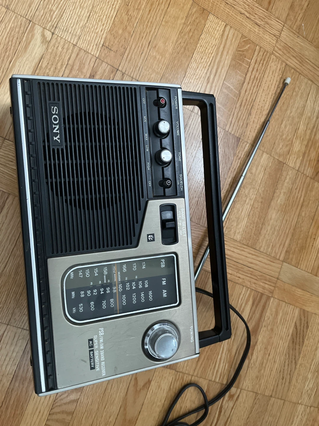 Antique- Sony PSB FM/AM 3-Band Receiver Radio - photo 2