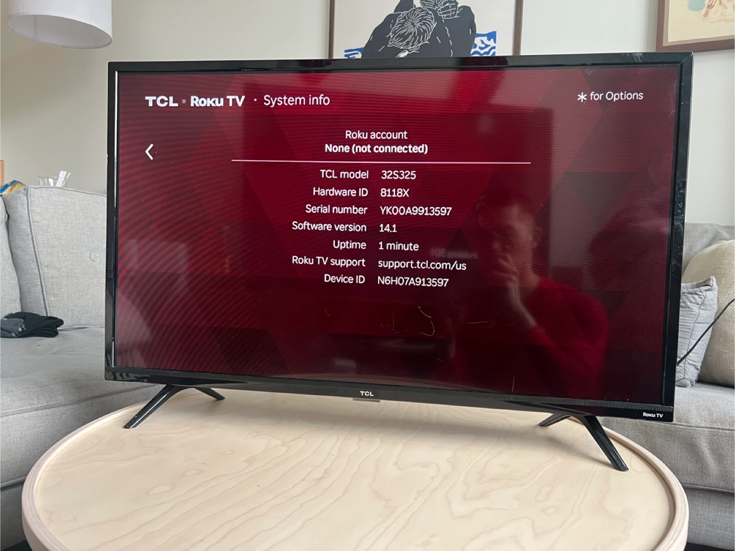 32 inch TCL Roku TV - photo 2
