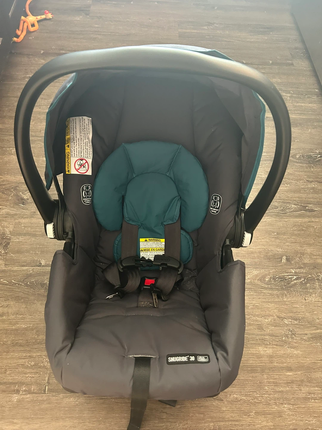 Graco SnugRide 30 Infant Car Seat