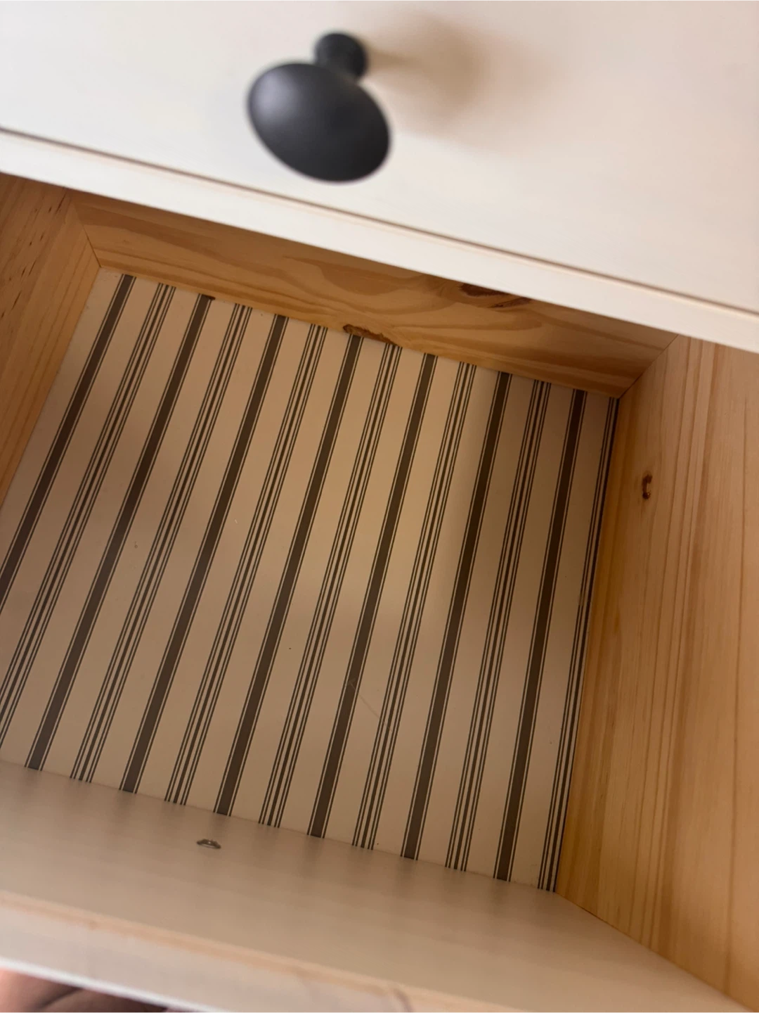 White 5-Drawer Dresser - photo 2