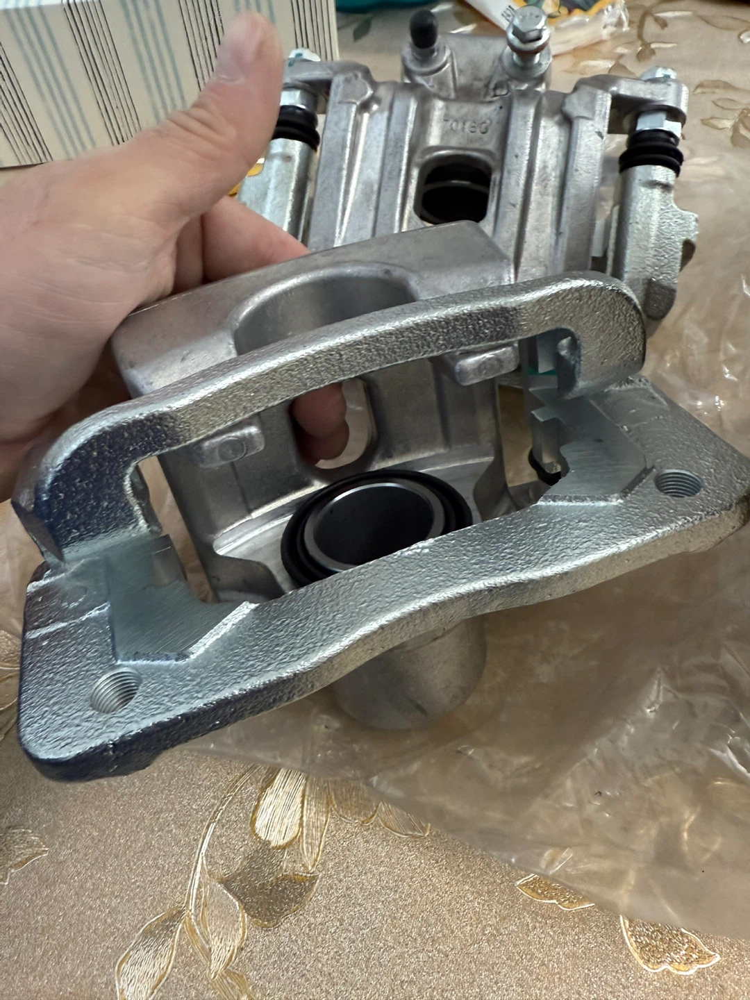 Pair of Silver Car Brake Calipers 19-B6271 and 19-B6270 - photo 3