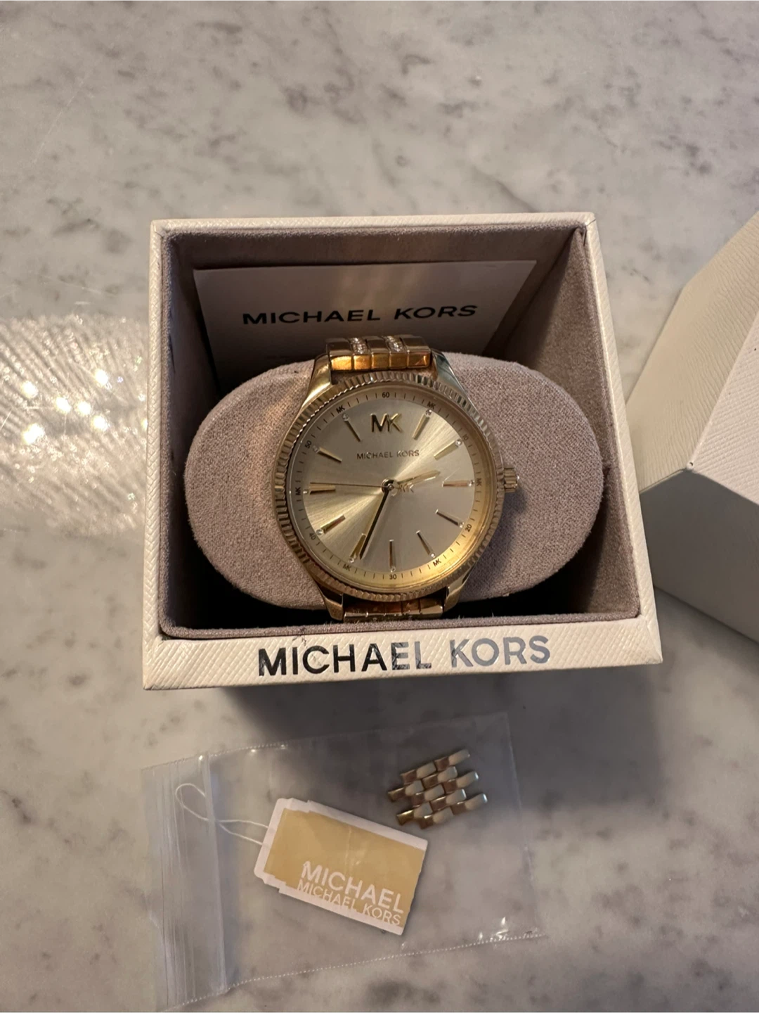 Michael Kors Ladies Lexington 36 Gold Watch with Box - photo 2