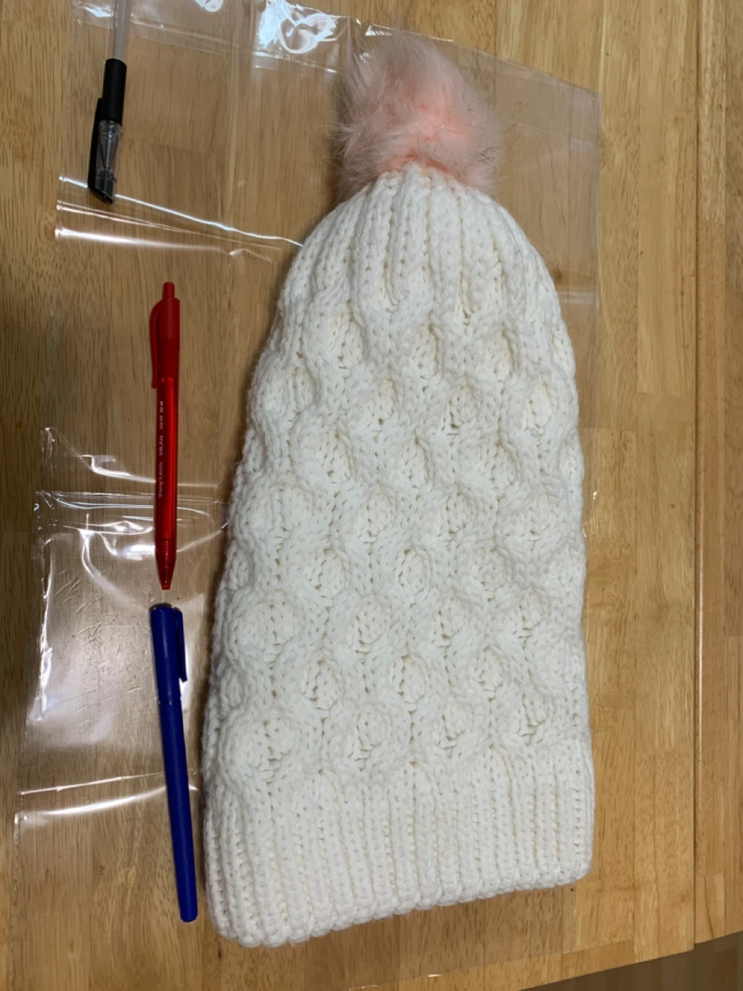 Brand new White Knit Beanie with Pink Pom Pom - photo 3