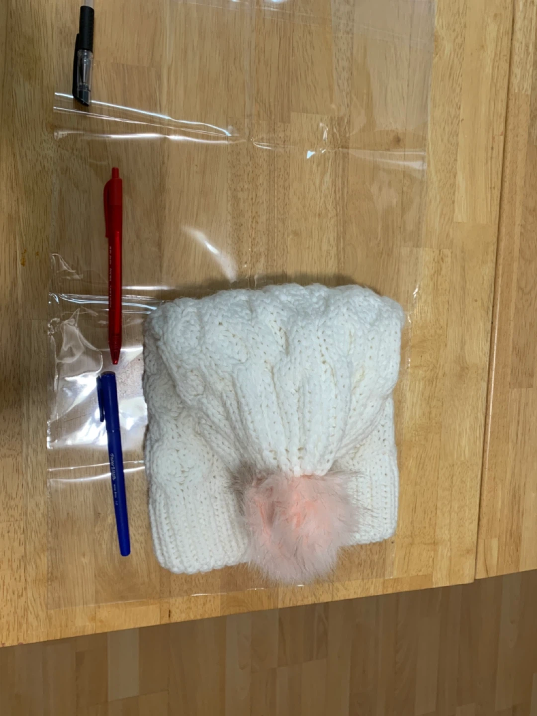 Brand new White Knit Beanie with Pink Pom Pom - photo 2