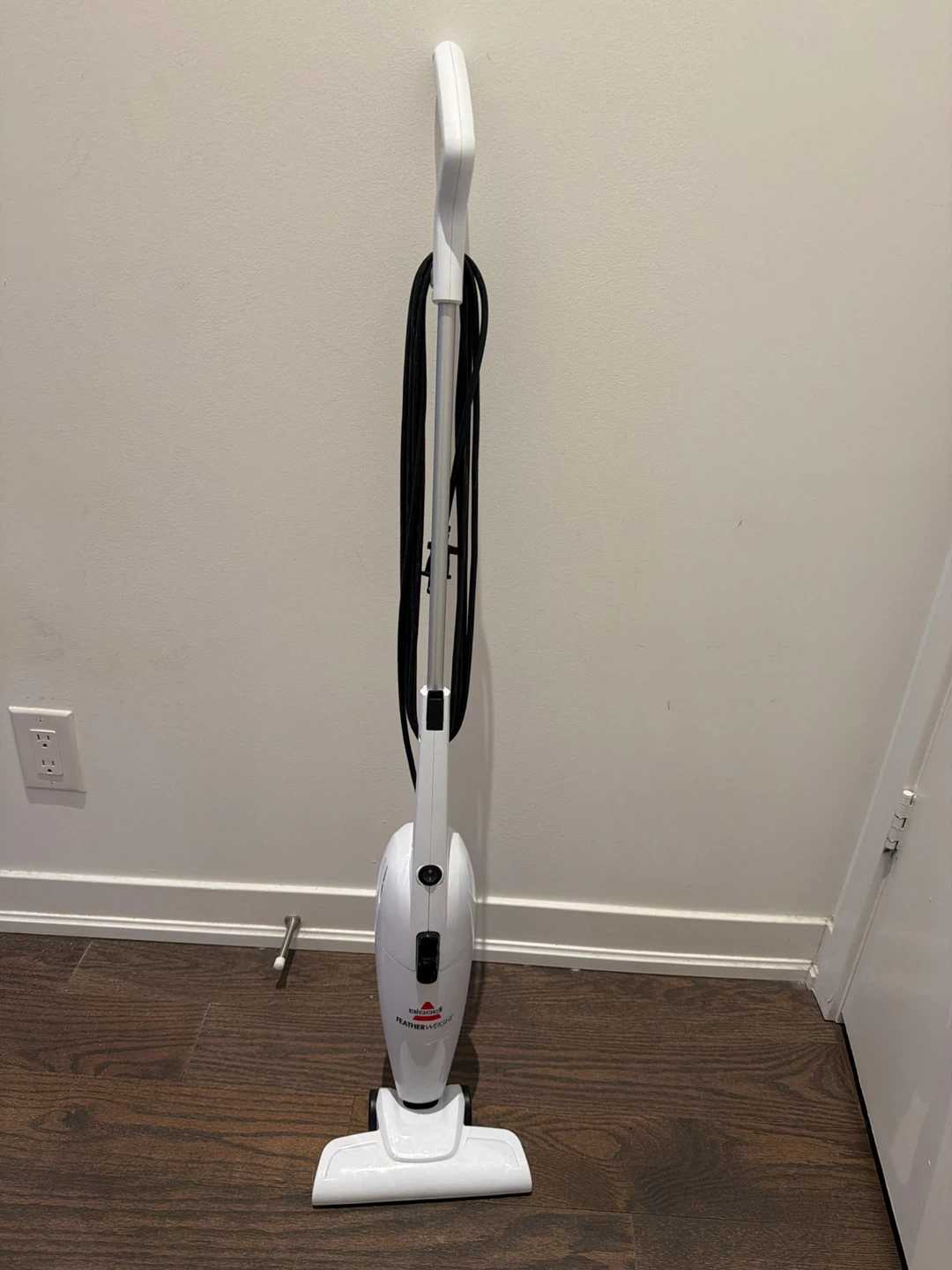 Bissell FeatherWeight Stick Lightweight Bagless Vacuum