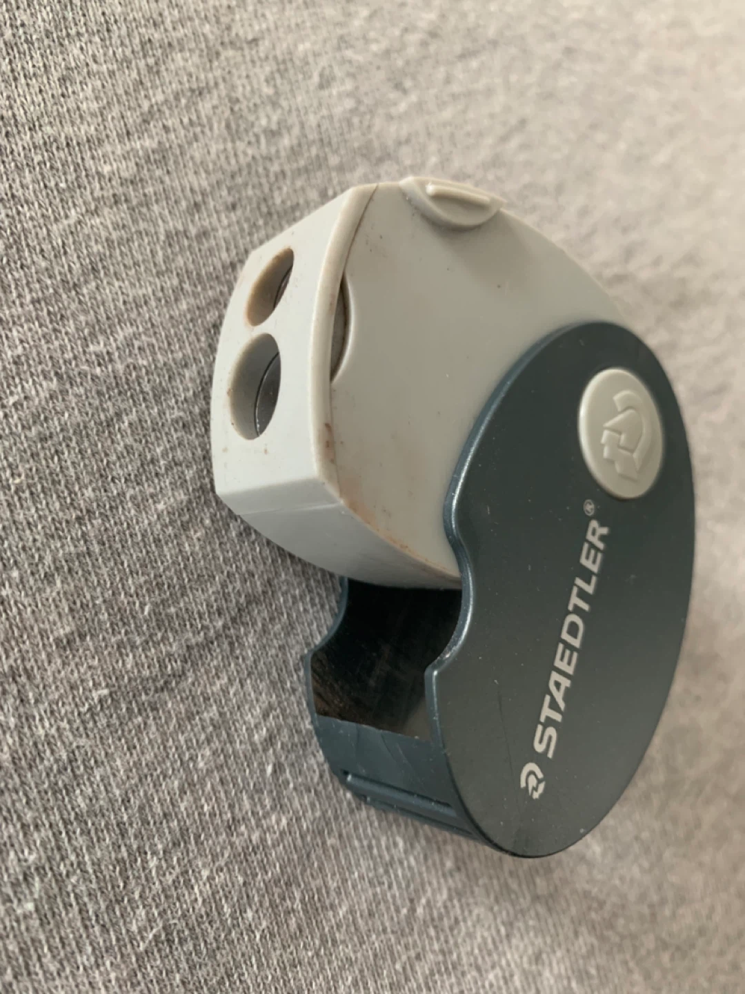 Staedtler 2 Hole Swivel Close Pencil Sharpener - photo 3