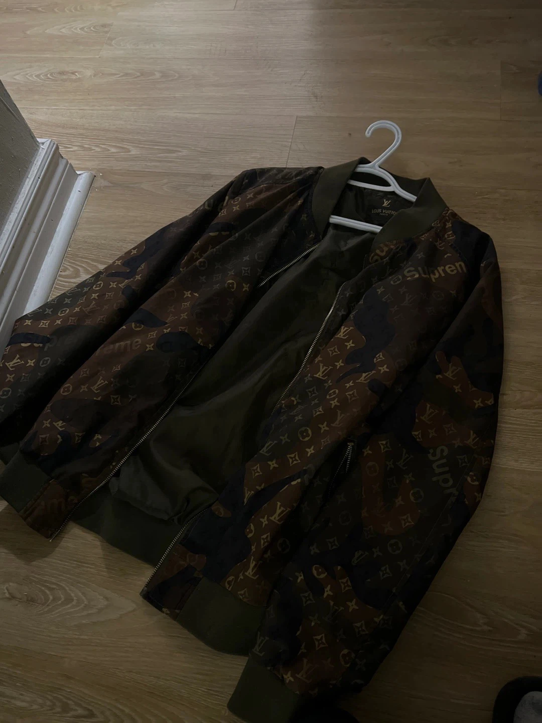 Supreme x Louis Vuitton Bomber Jacket - photo 4