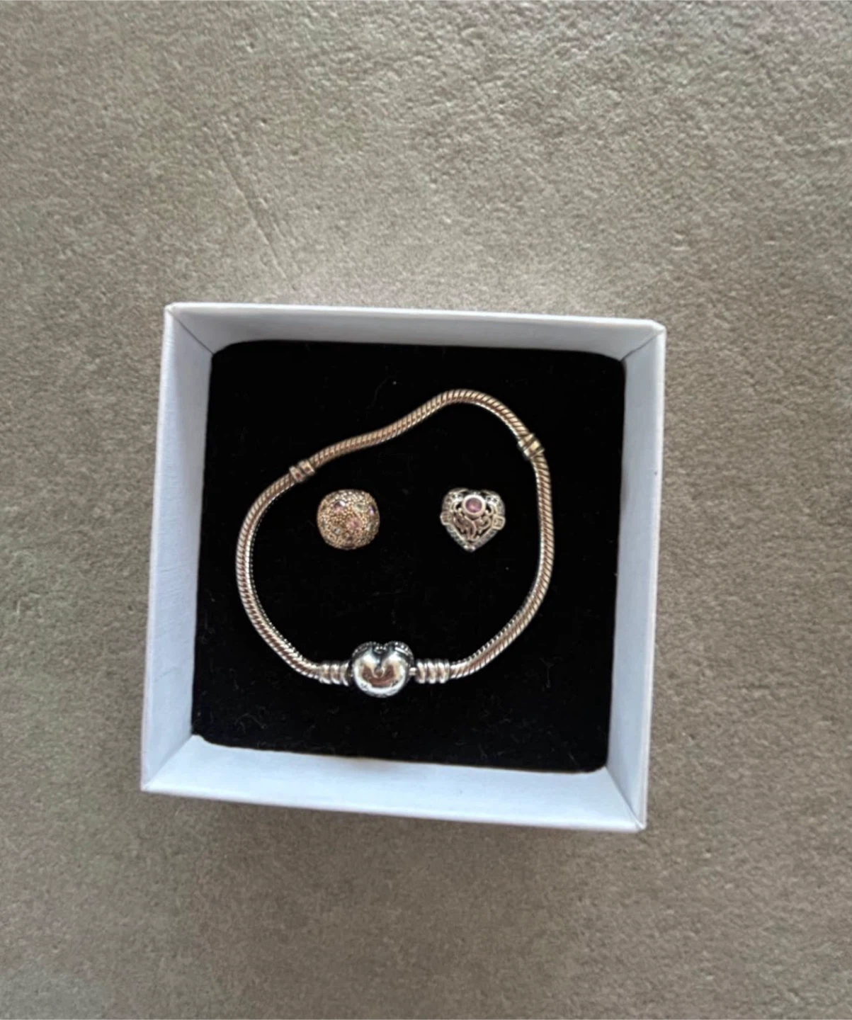 Pandora Bracelet with 2 Charms - photo 5