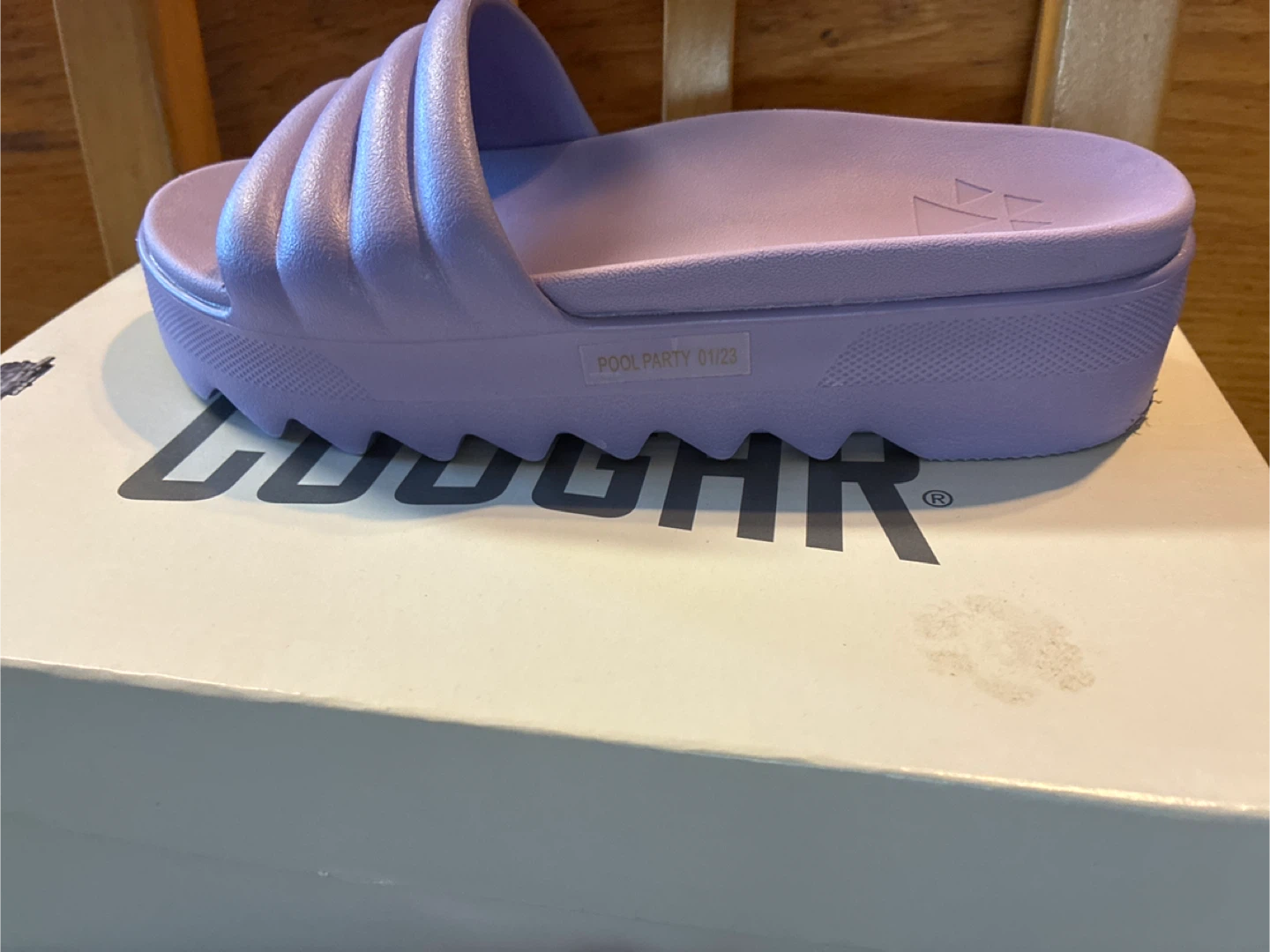 Cougar Pool Party Lavender Slides - Size 7 - photo 4