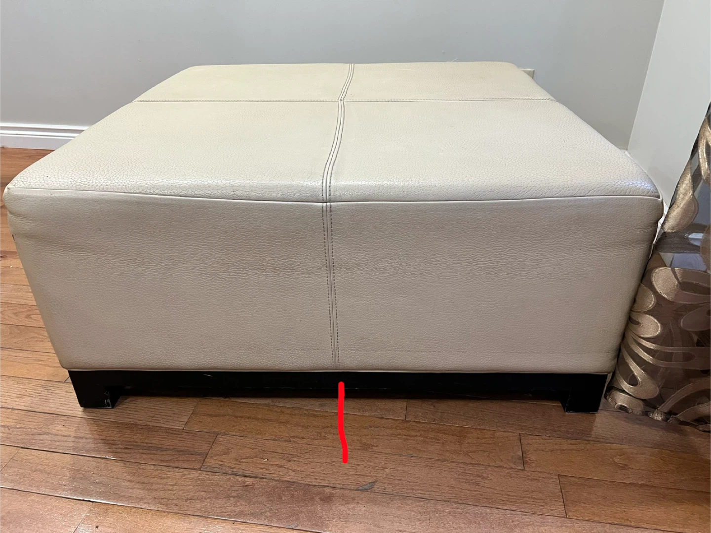 Beige Leather Ottoman Square 39 x 39 inch - photo 4