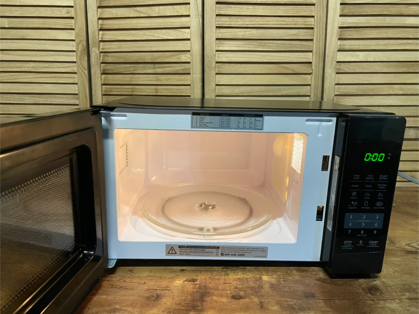 Comfee Black Microwave - photo 4