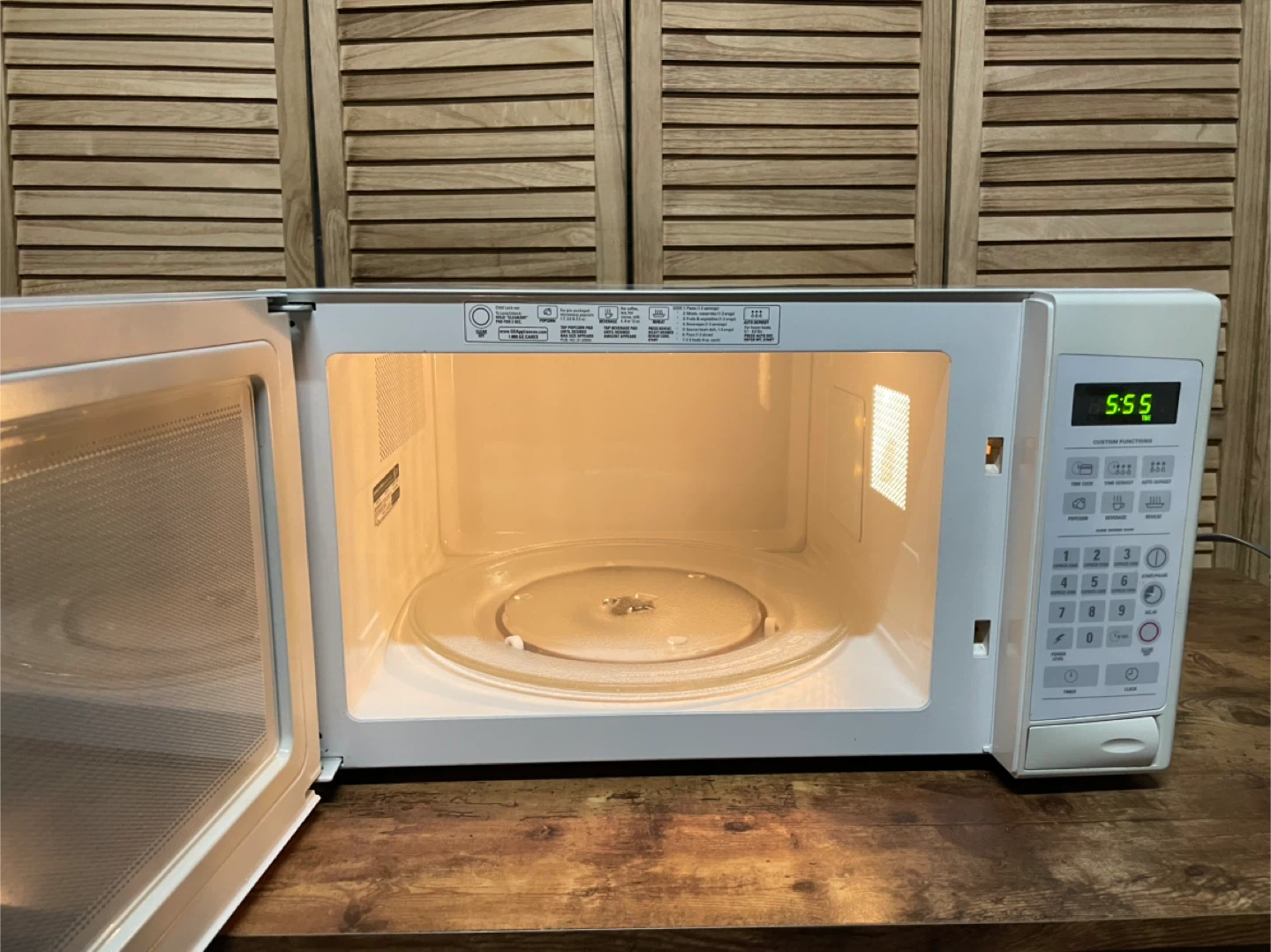 GE  Microwave - photo 3