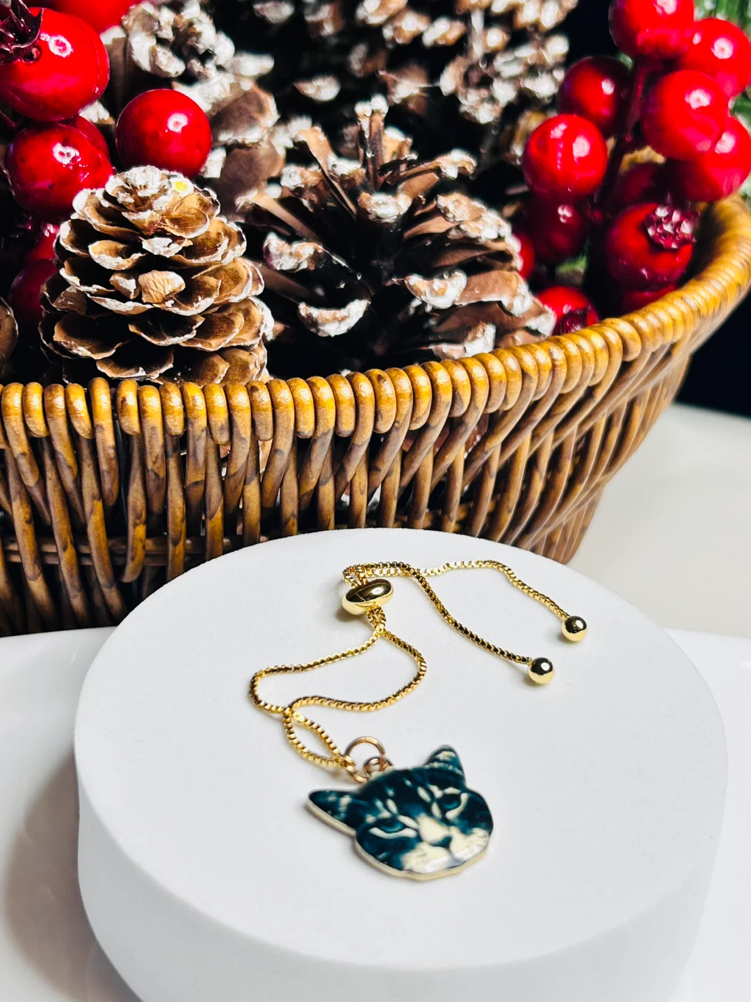 Cat Face Pendant Gold Chain Bracelet - photo 2