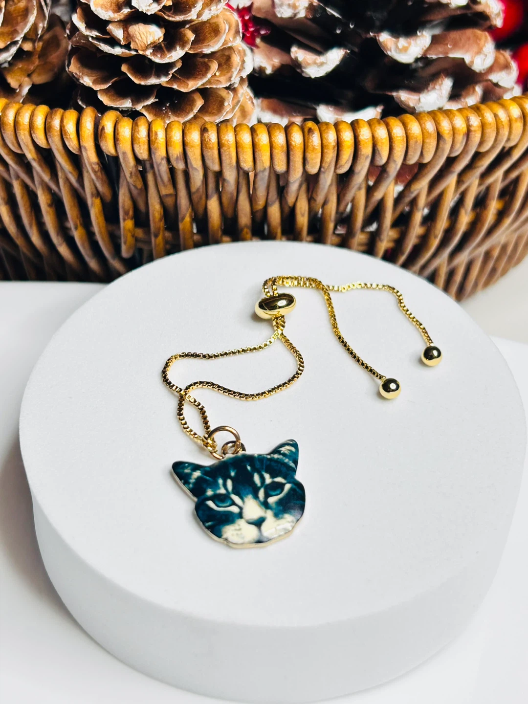 Cat Face Pendant Gold Chain Bracelet - photo 3