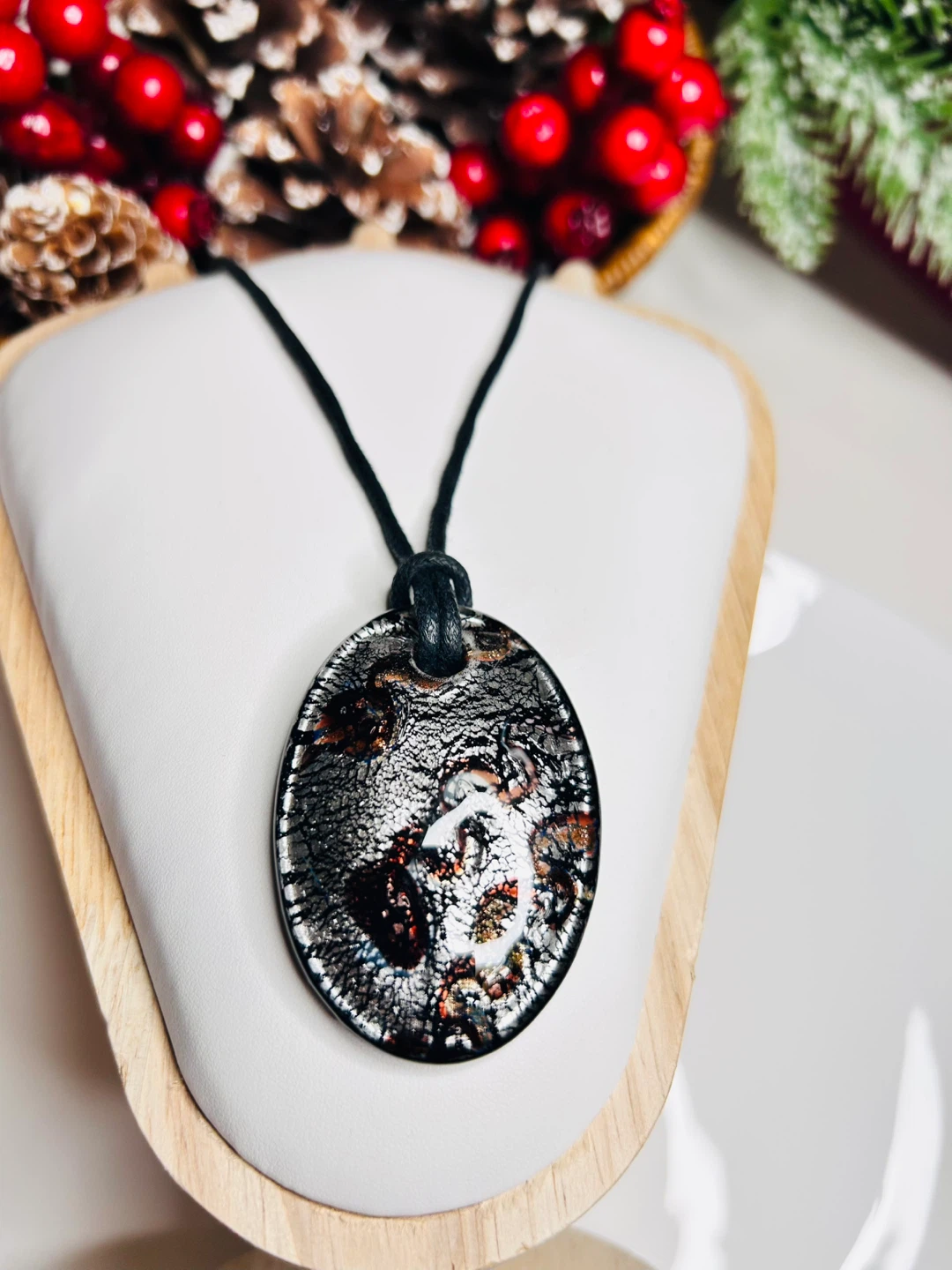 Oval Murano Glass Pendant Necklace