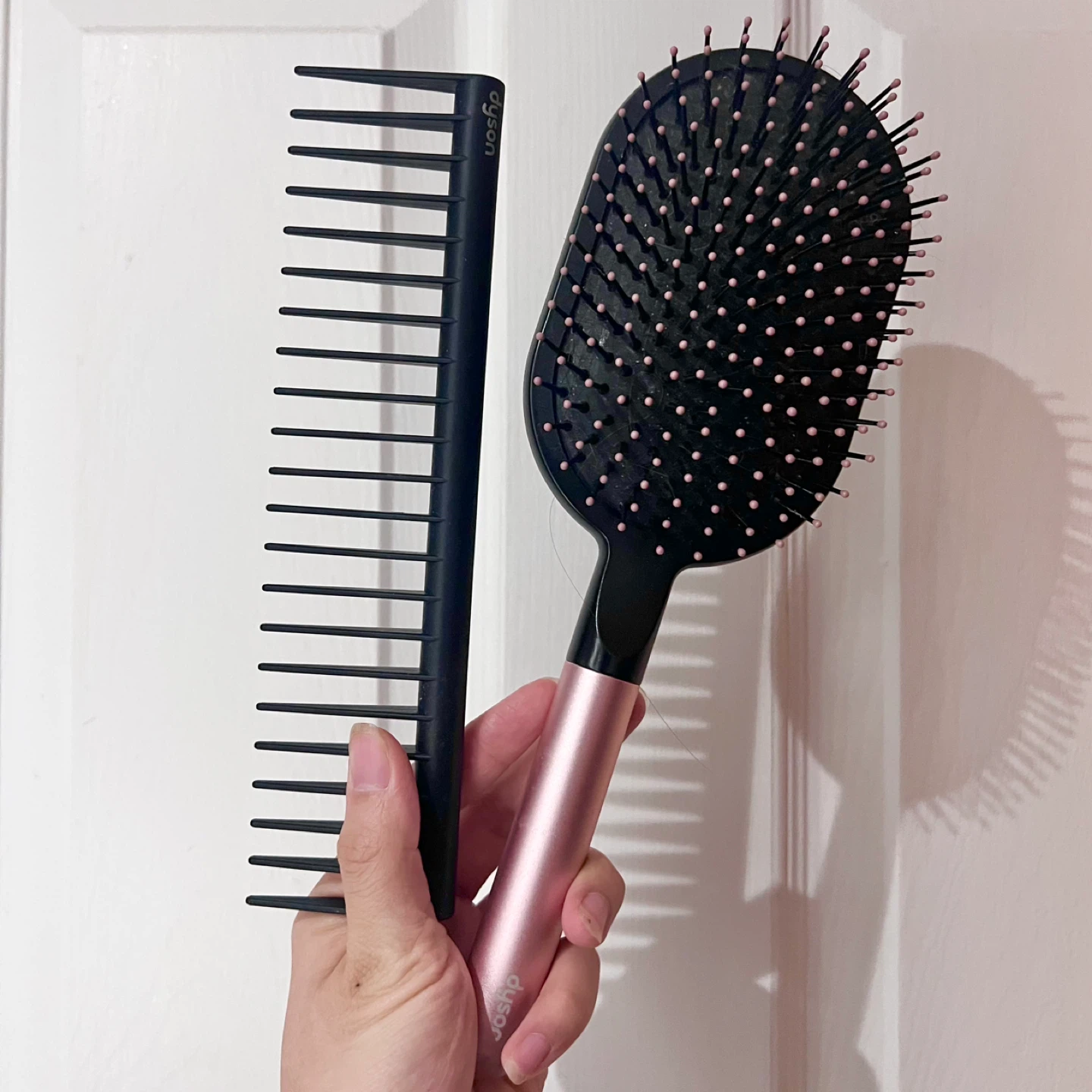 Dyson Detangling Comb & Heat Resistant Paddle Hair Brush