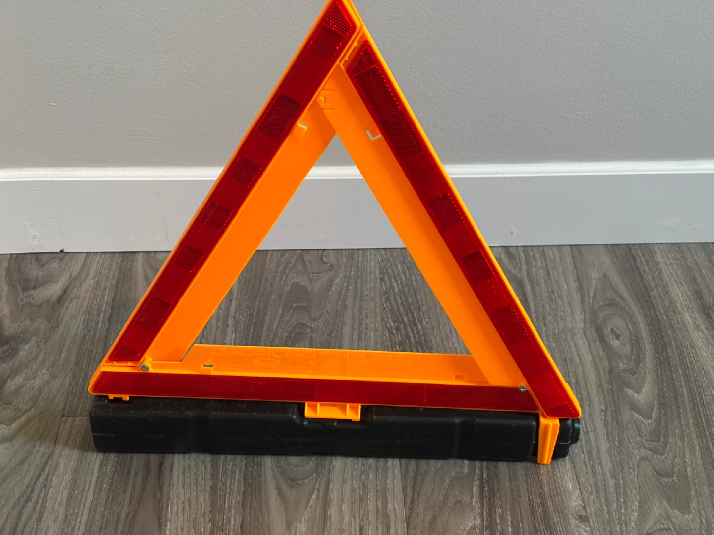 Emergency Warning Triangle Kit with Case - Orange/Red - photo 5