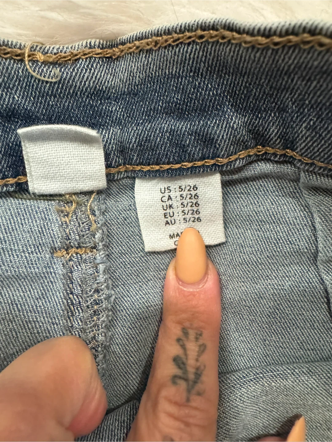 Happily Grey Denim Skirt - Size 5/26 - photo 4