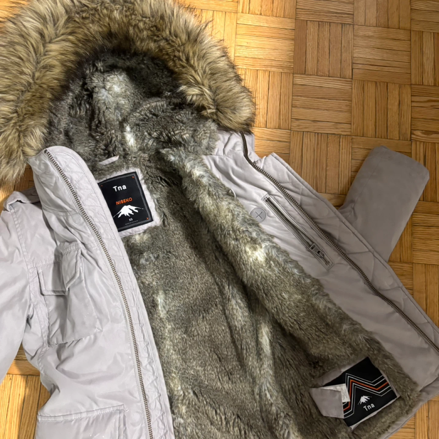 TNA Niseko Parka - Size XS - photo 2