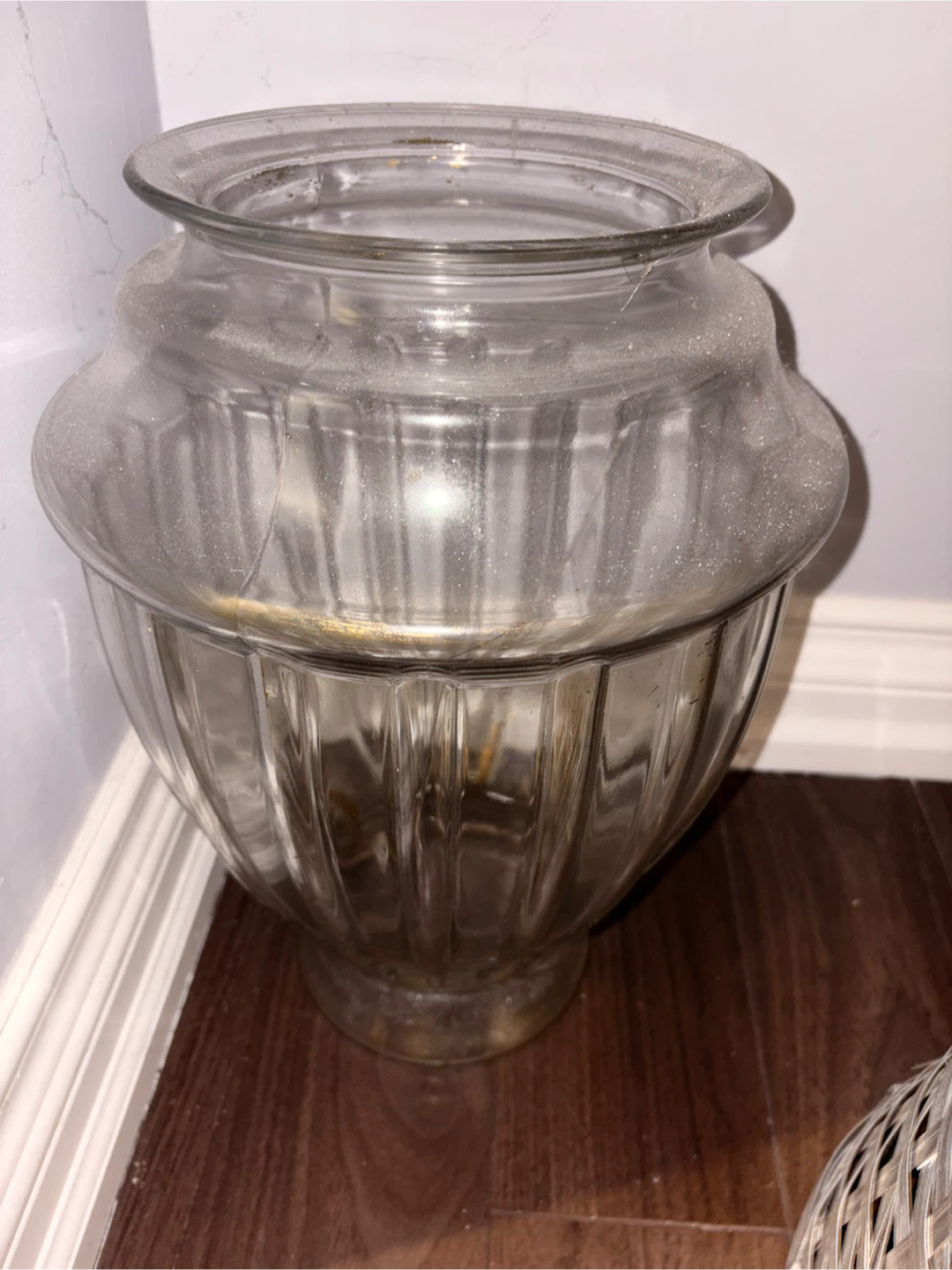 Glass Vase - photo 3