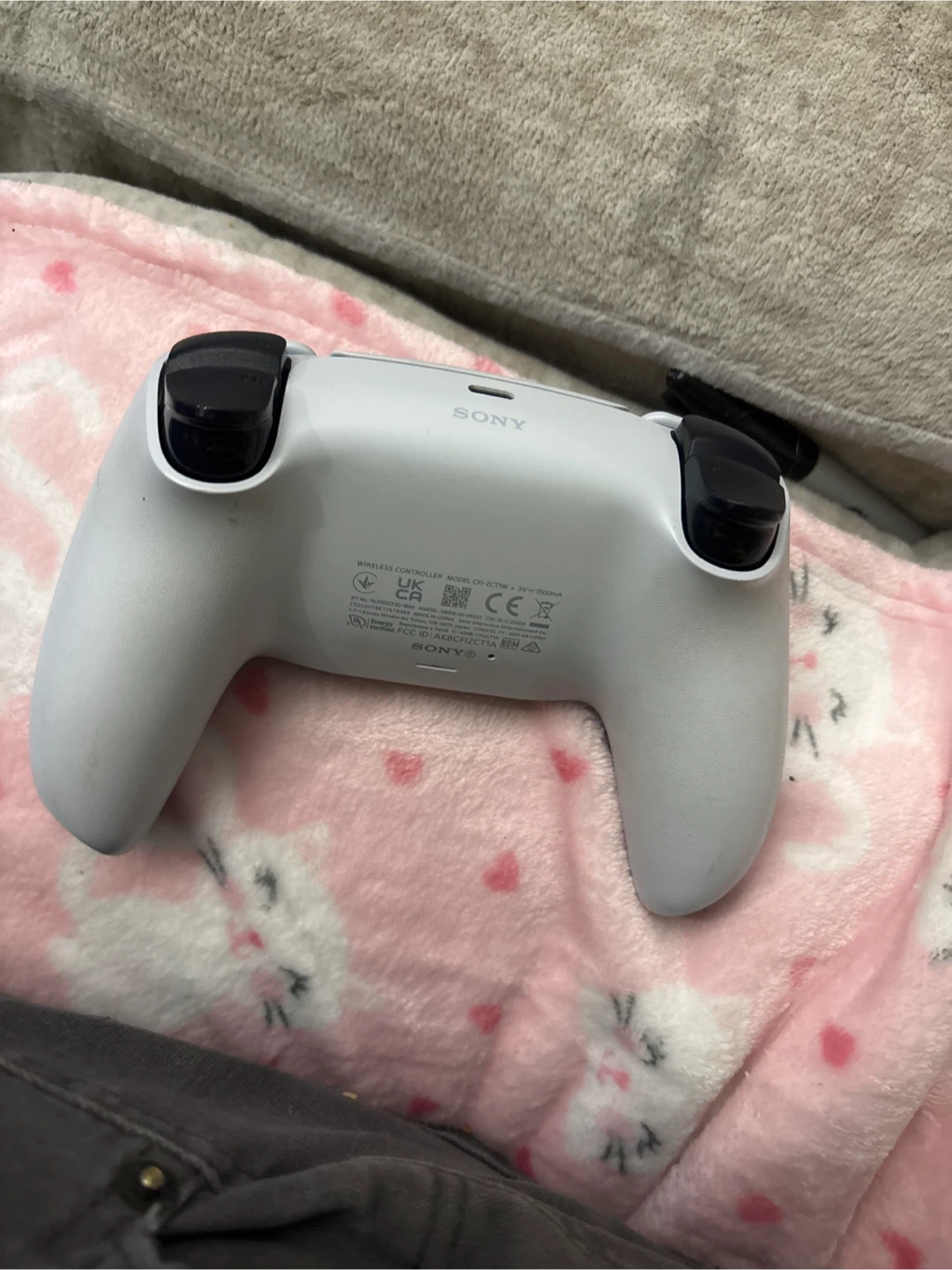 Sony PlayStation 5 DualSense Wireless Controller - photo 2