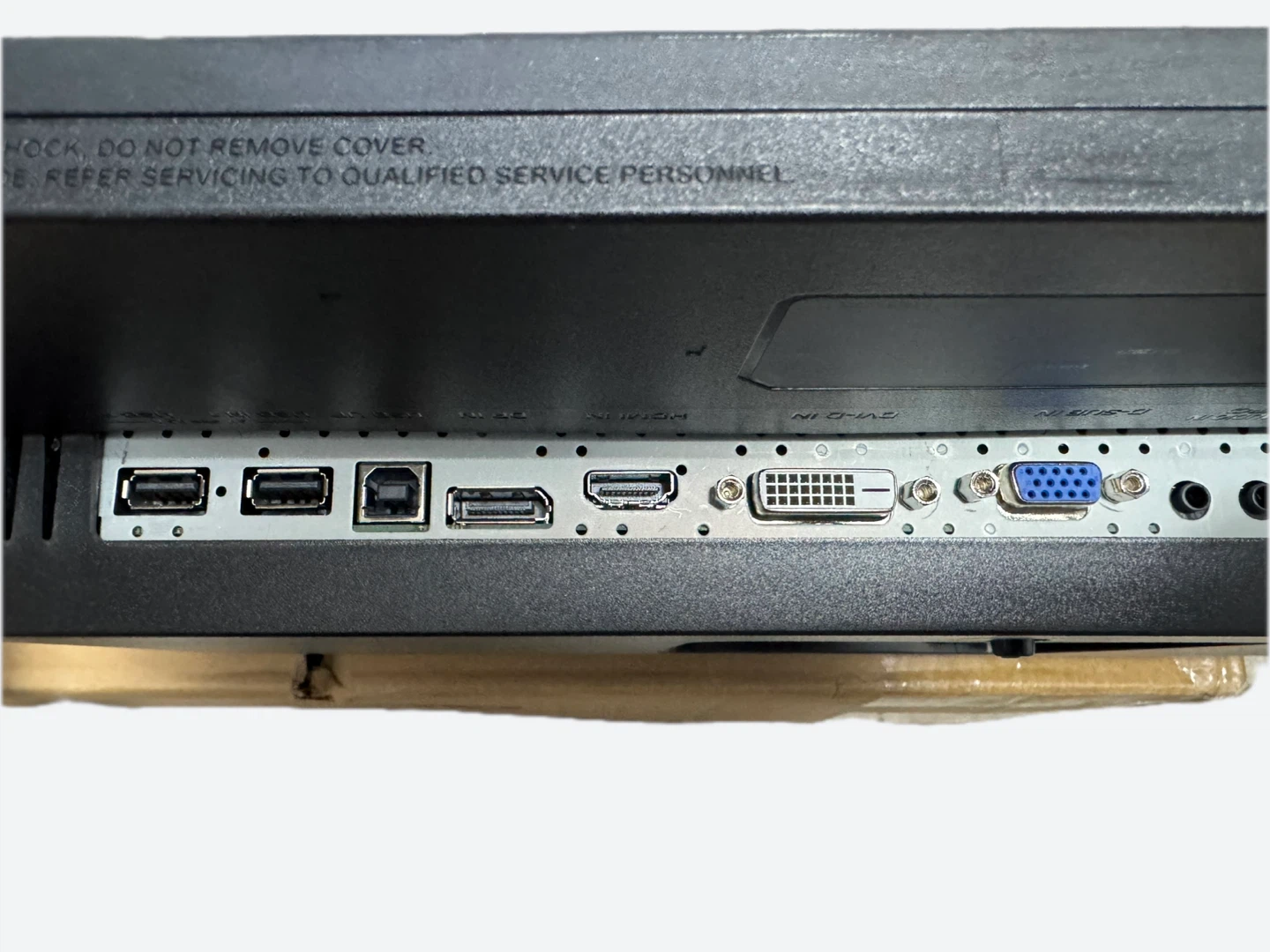 LG 24BK550Y-B 24" Monitor - Qty. 2 - photo 2