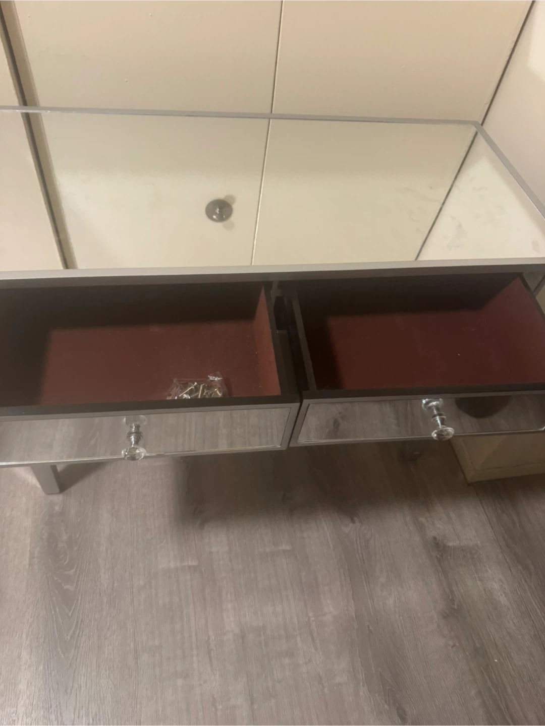 Mirrored Vanity Table 2nd photo I have it wrapped - photo 5