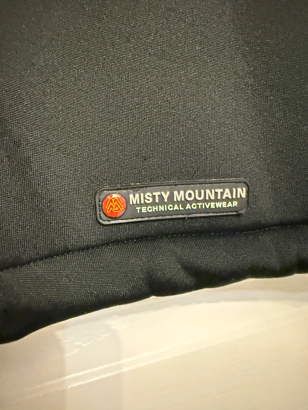 Misty Mountain Technical Activewear Jacket - Large - photo 4