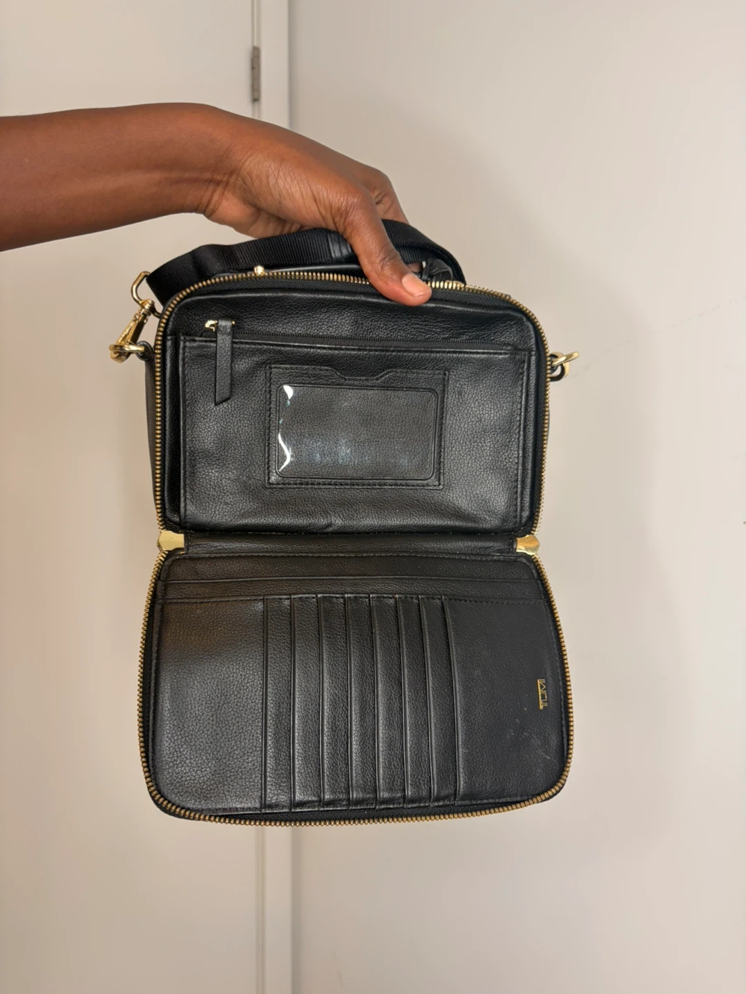 Tumi Voyageur Black Leather Crossbody - photo 4