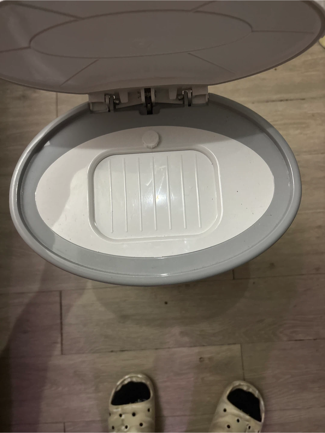 Dékor Hands-Free Diaper Pail - photo 4