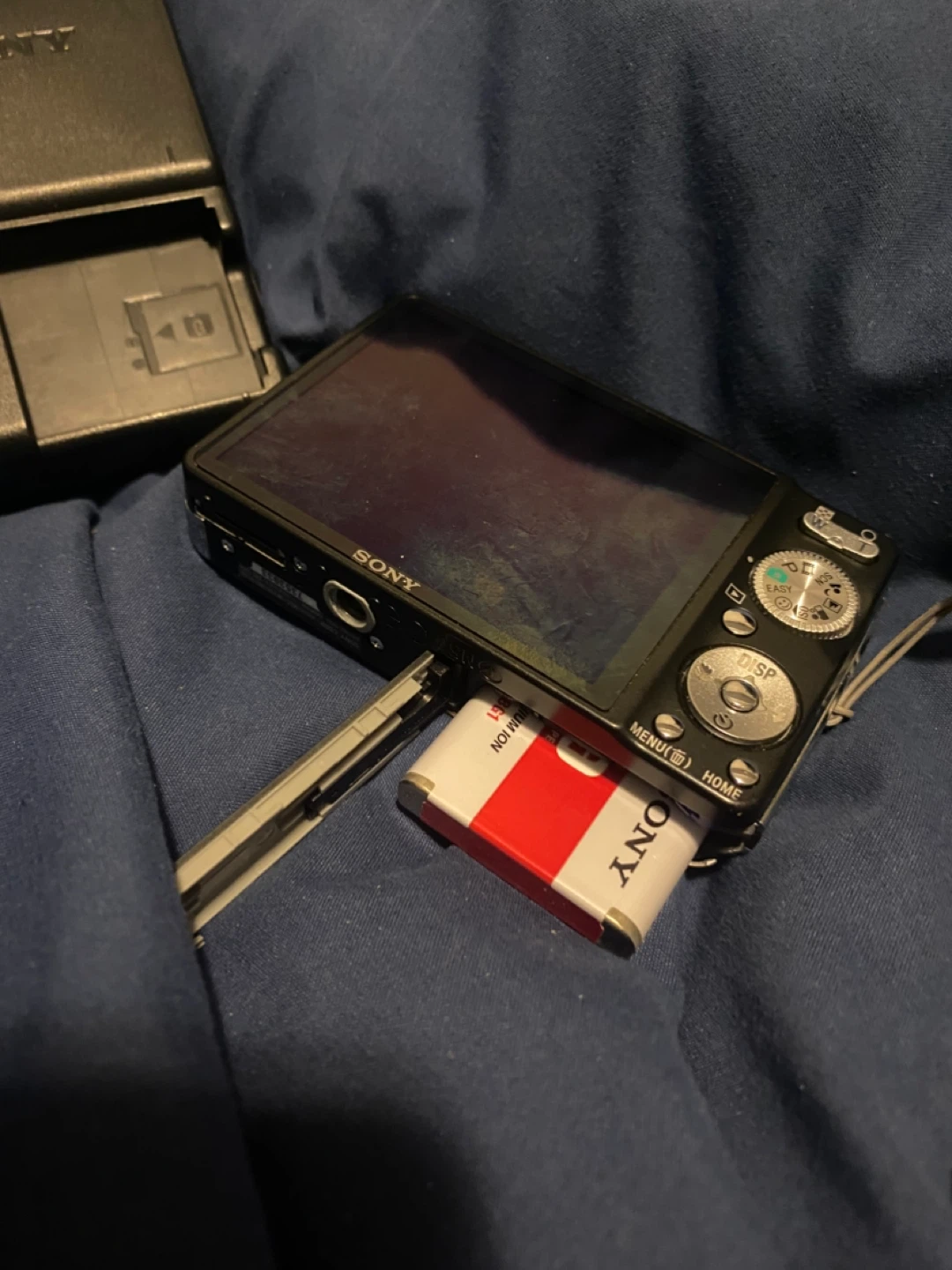 Sony Cyber-shot Digital Camera - photo 3