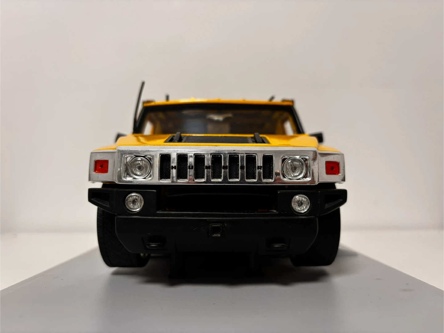Diecast Hummer H2 Dub City 1:18 – Excellent état – 40 $ - photo 3