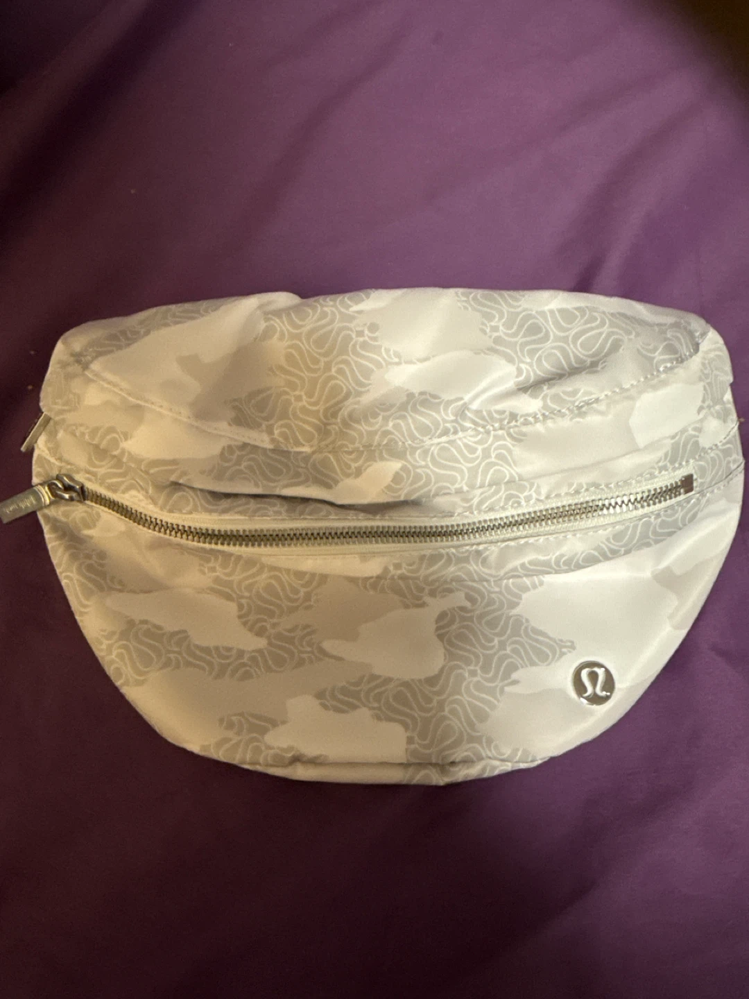 Lululemon Everywhere Belt Bag White