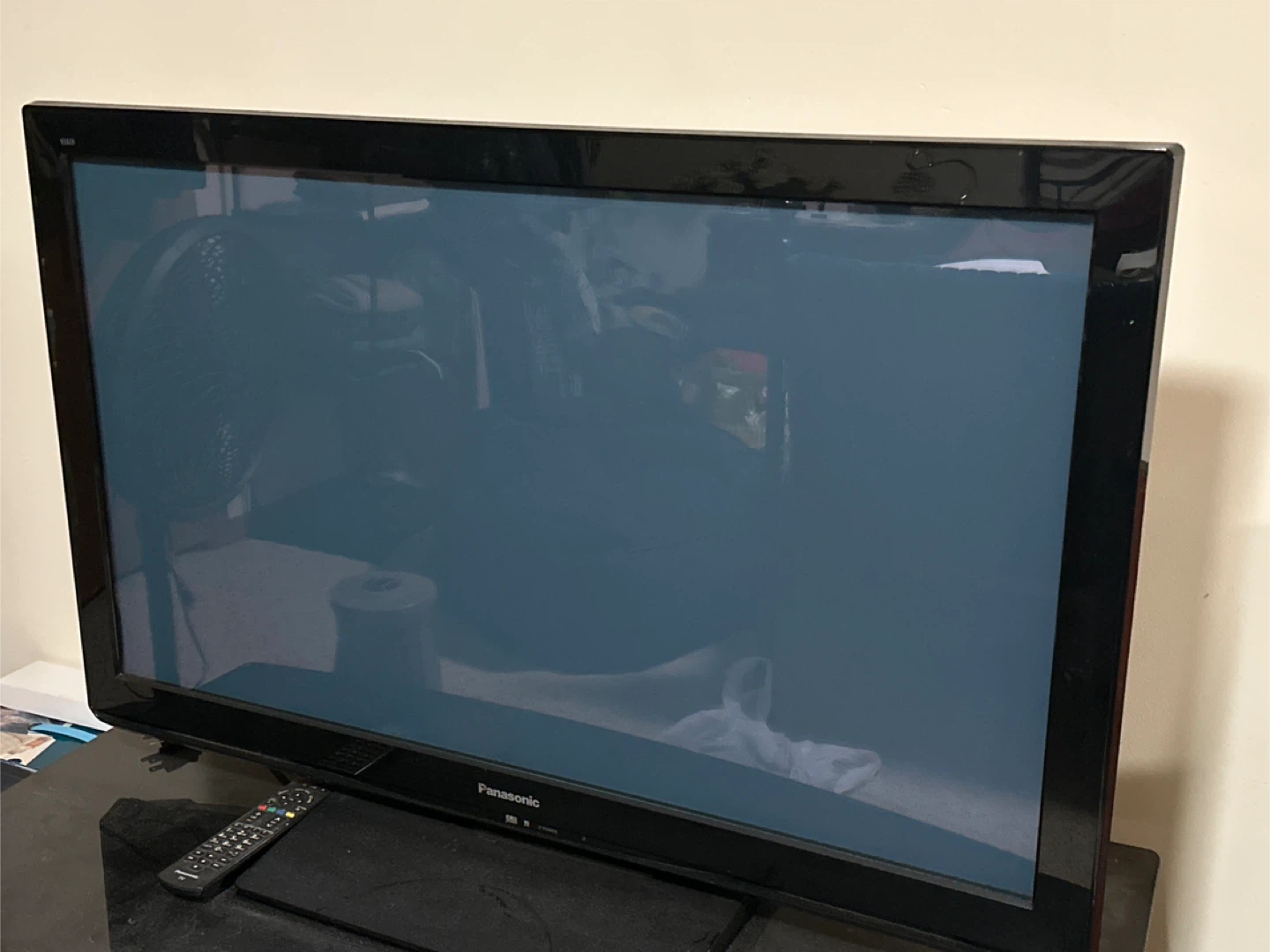 Panasonic TV - photo 2